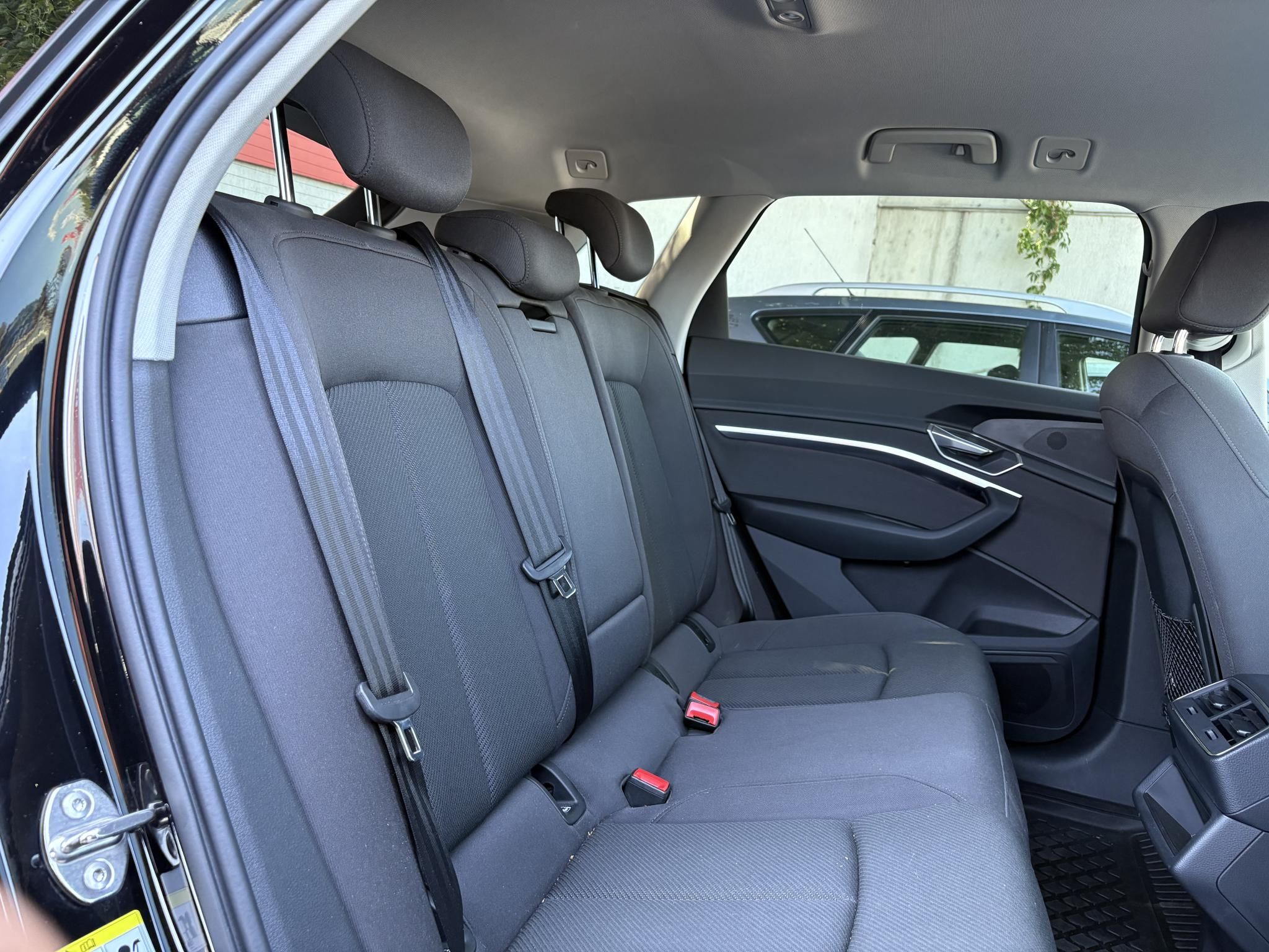 AUDI E-TRON 50 Advanced quattro (Automata) 30e km. LED Ülésfűtés Virtual Cockpit Kamera Keyless Navi 2 gyári kulcs!