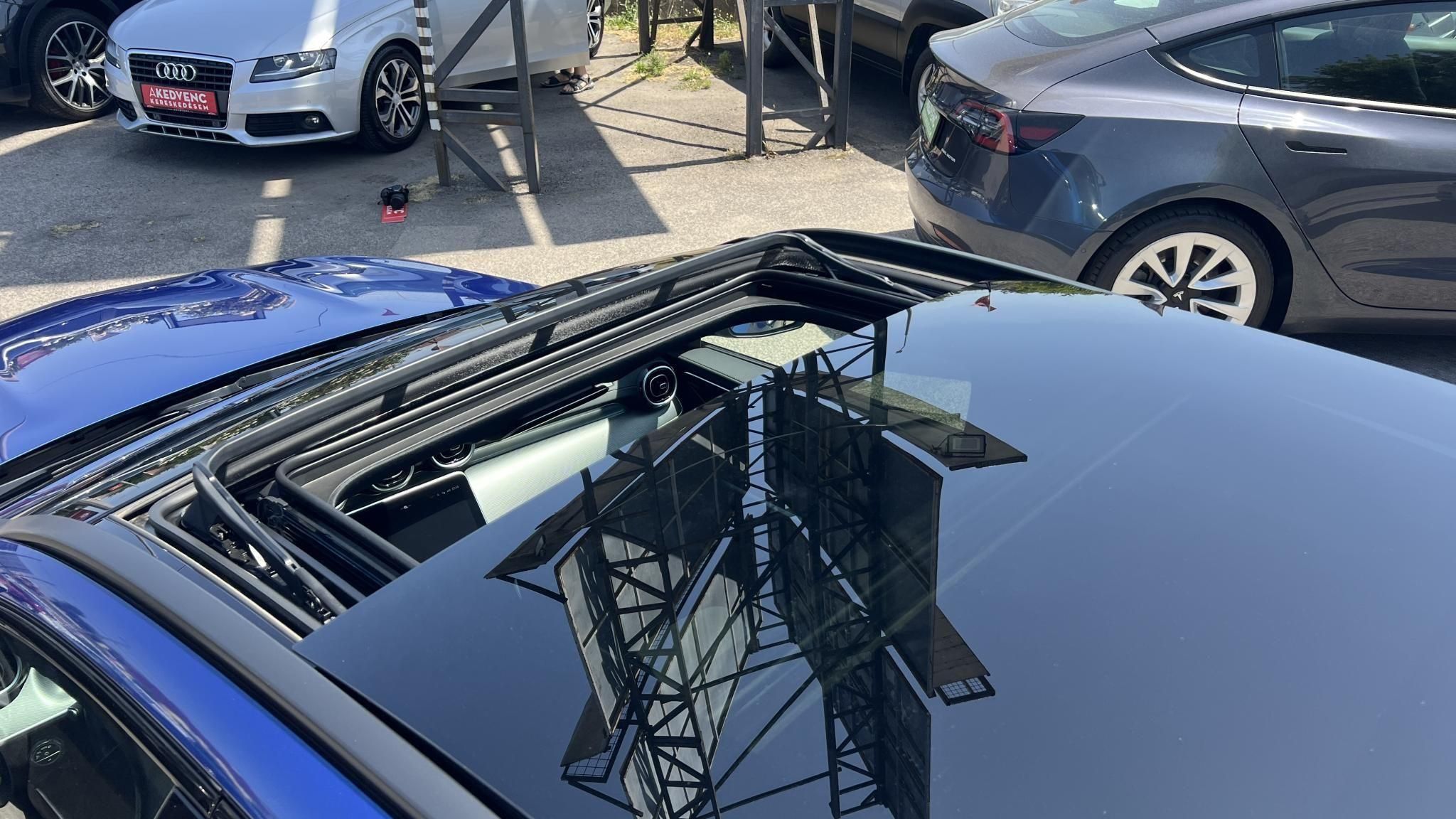 MERCEDES-BENZ C 300 e T 9G-TRONIC Plug-in hybrid AMG csomag. Burmester. memória. 110km-es elektromos hatótáv!