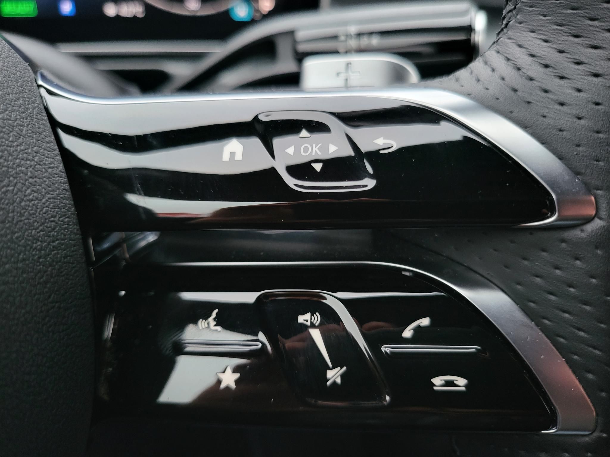 MERCEDES-BENZ C 300 e T 9G-TRONIC Plug-in hybrid AMG csomag. Burmester. memória. 110km-es elektromos hatótáv!