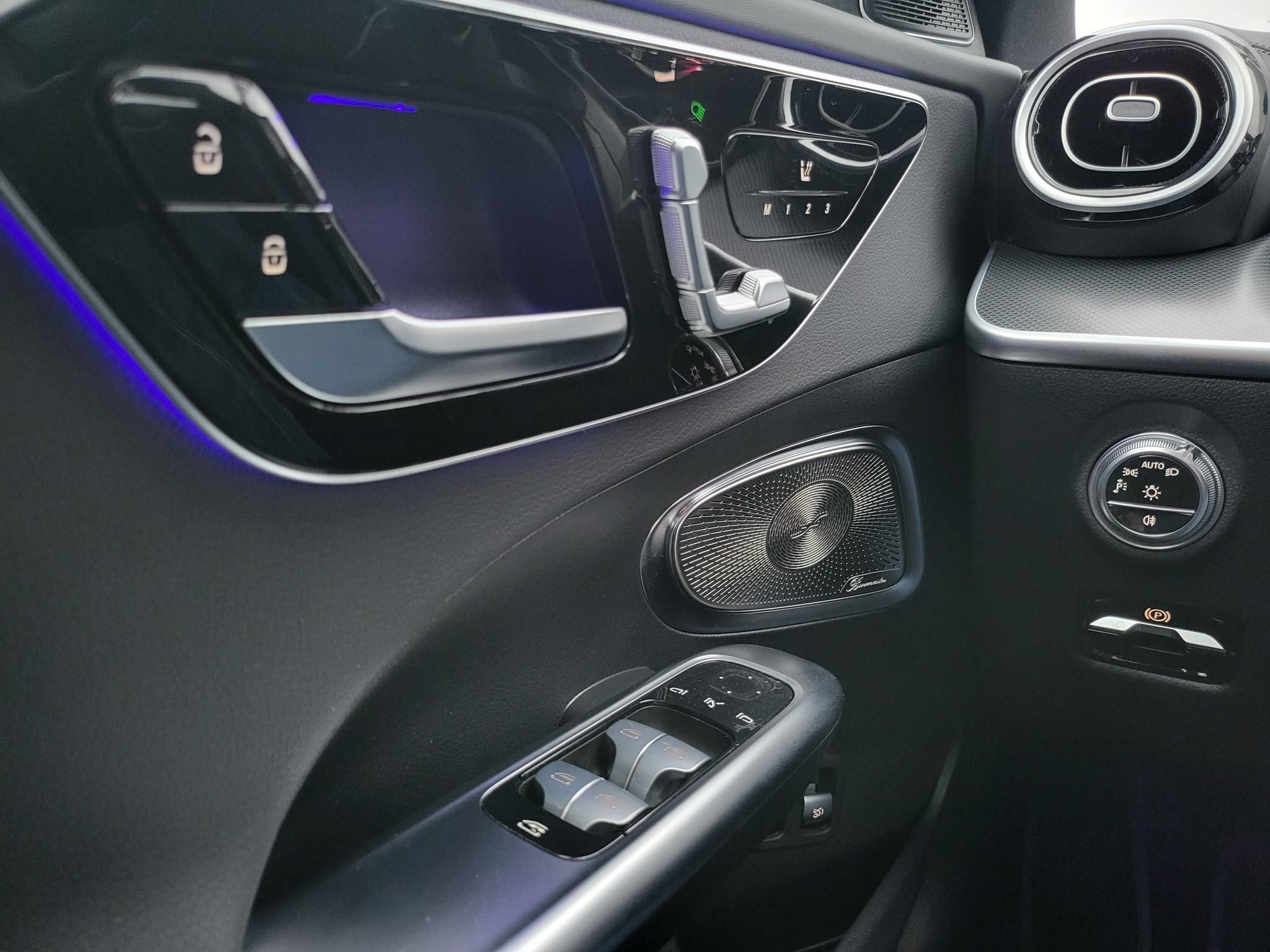 MERCEDES-BENZ C 300 e T 9G-TRONIC Plug-in hybrid AMG csomag. Burmester. memória. 110km-es elektromos hatótáv!