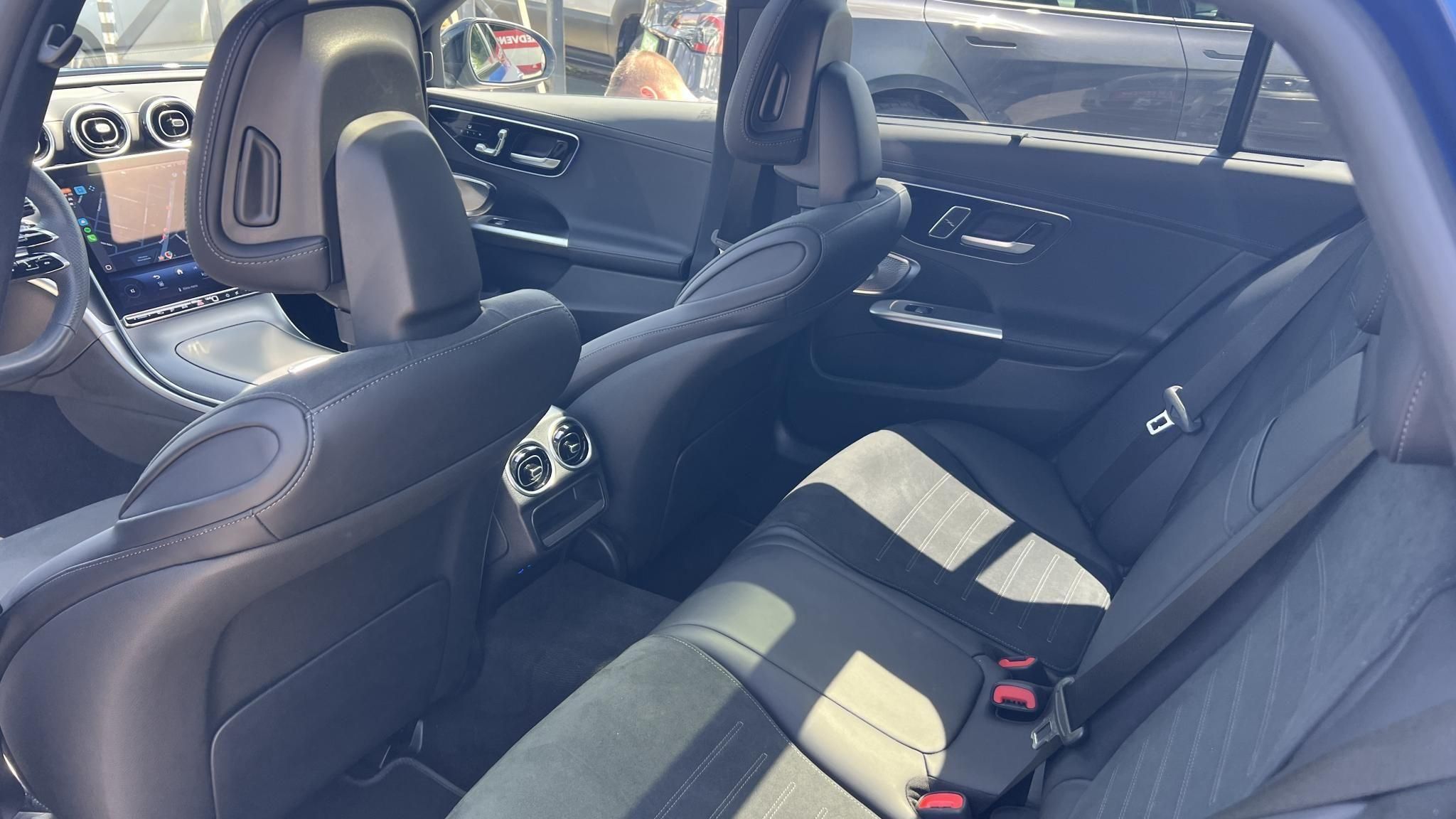 MERCEDES-BENZ C 300 e T 9G-TRONIC Plug-in hybrid AMG csomag. Burmester. memória. 110km-es elektromos hatótáv!