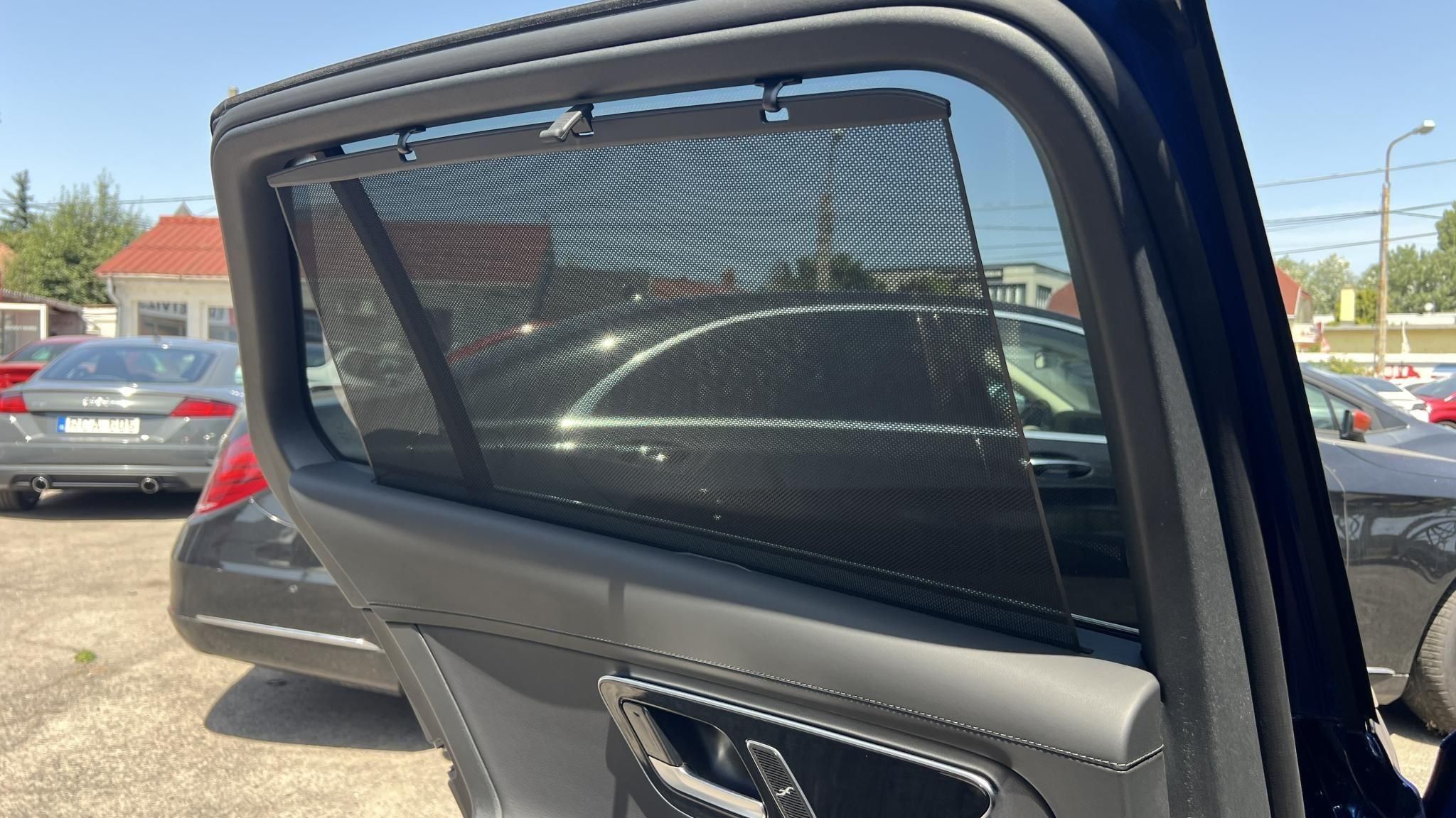 MERCEDES-BENZ C 300 e T 9G-TRONIC Plug-in hybrid AMG csomag. Burmester. memória. 110km-es elektromos hatótáv!