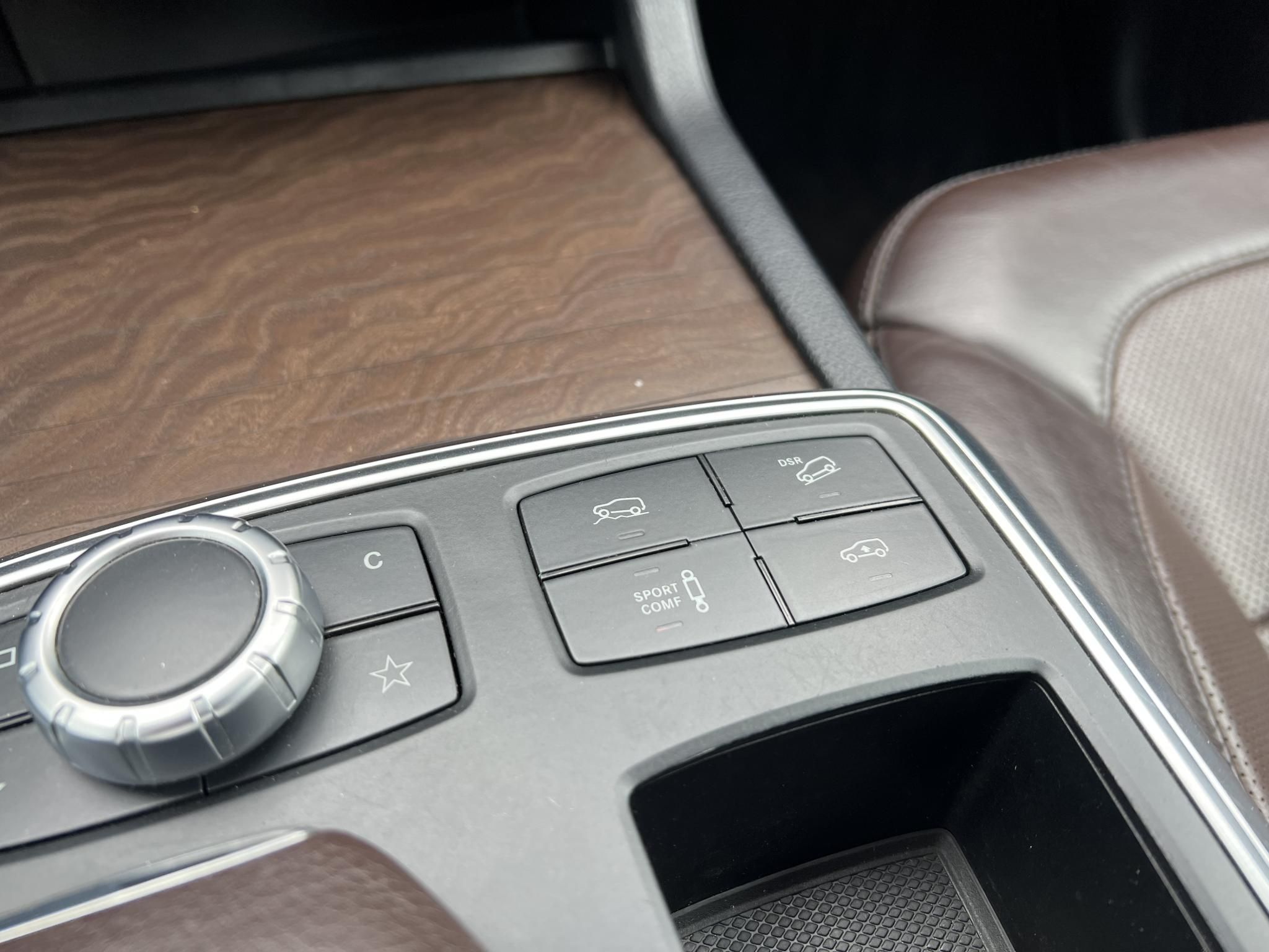 MERCEDES-BENZ GL 350 BlueTEC 4Matic (Automata) (7 személyes ) Magyarországi. AMG-csomag. Új légrugók!