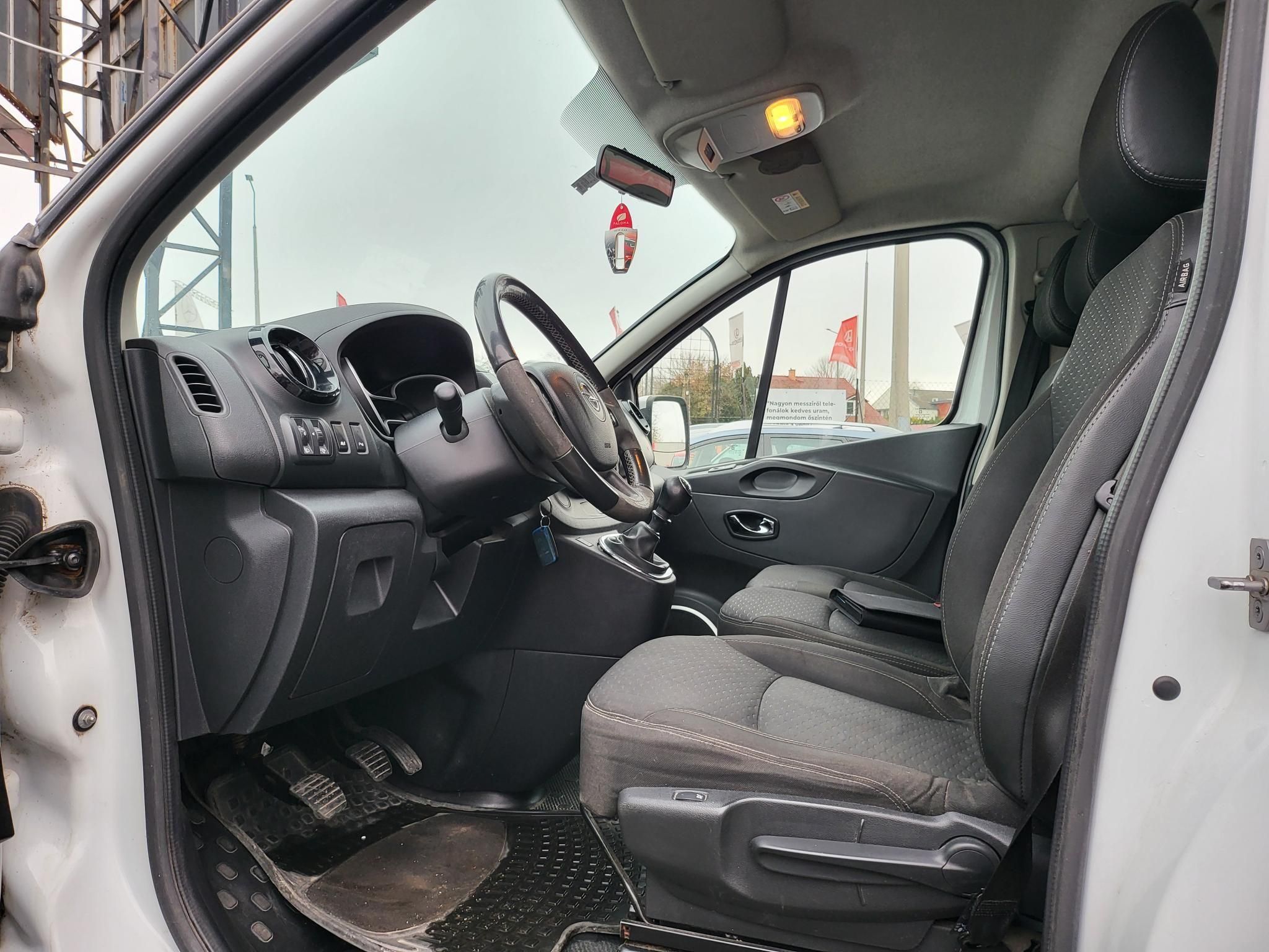OPEL VIVARO 1.6 CDTI L1H1 2.9t 6 személyes Tempomat Ülésfűtés Tolatóradar