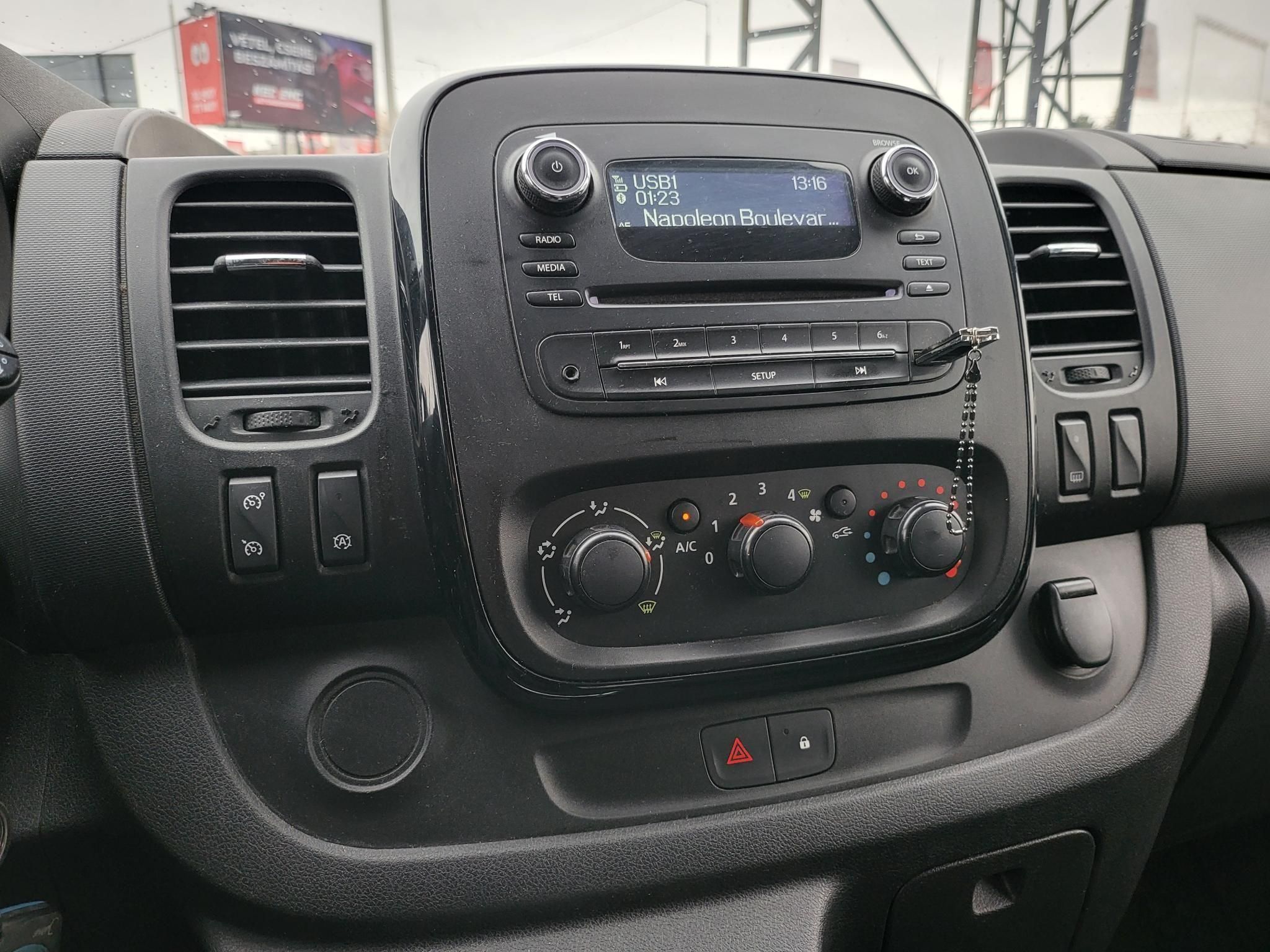 OPEL VIVARO 1.6 CDTI L1H1 2.9t 6 személyes Tempomat Ülésfűtés Tolatóradar