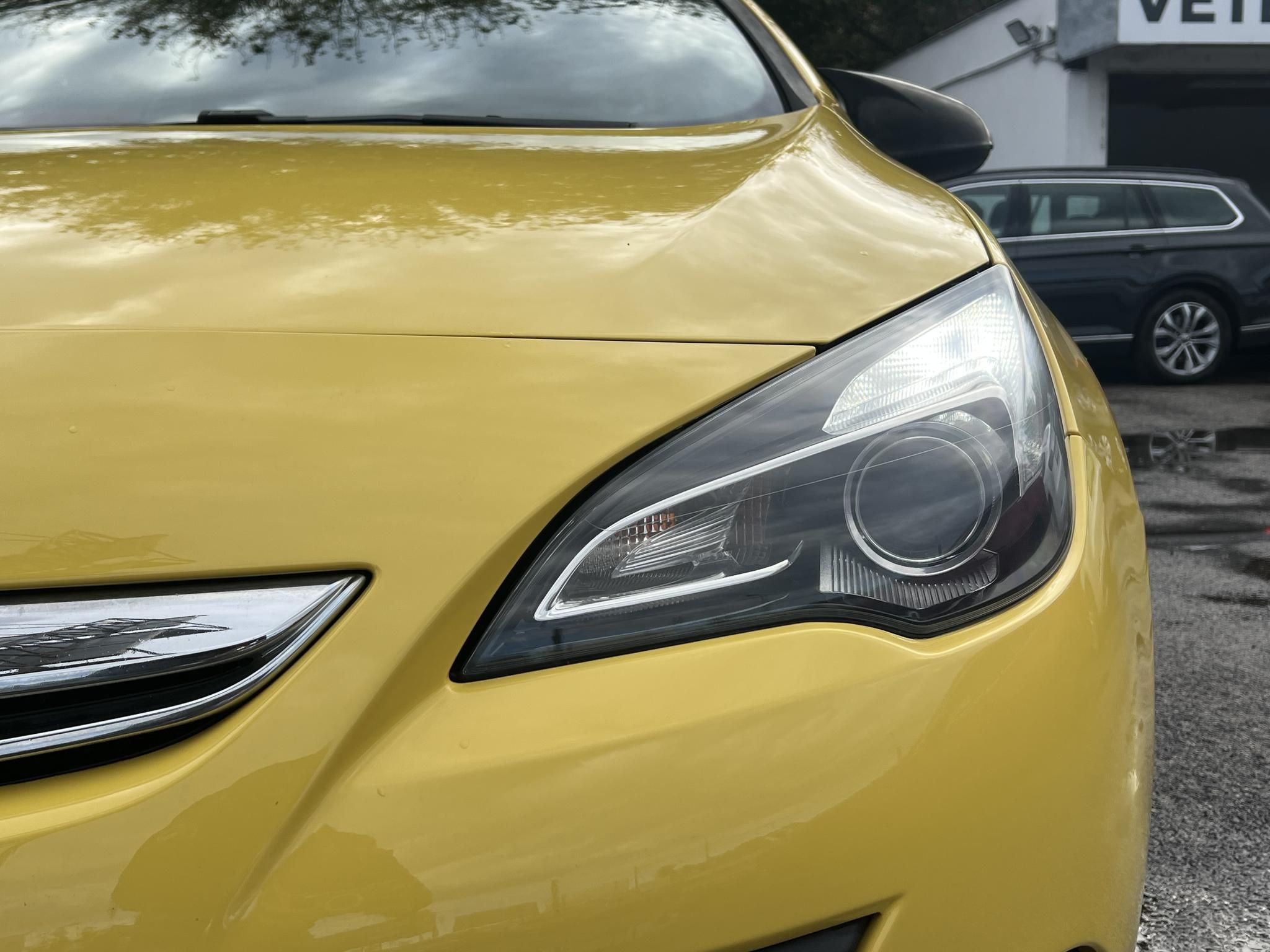 OPEL ASTRA J GTC 2.0 CDTI Start-Stop Sport Teljes nagyszerviz után!