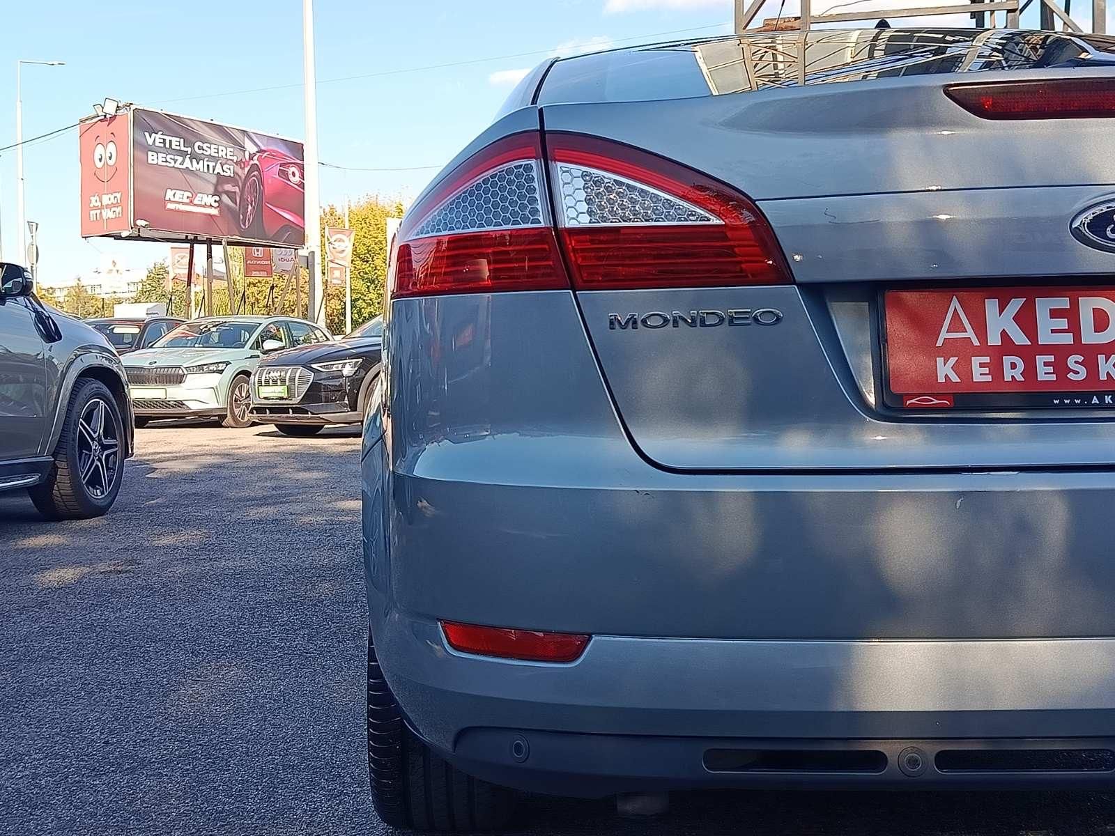 FORD MONDEO 2.0 TDCi Ghia Powershift Klíma Tempomat Bluetooth Garanciális váltó!