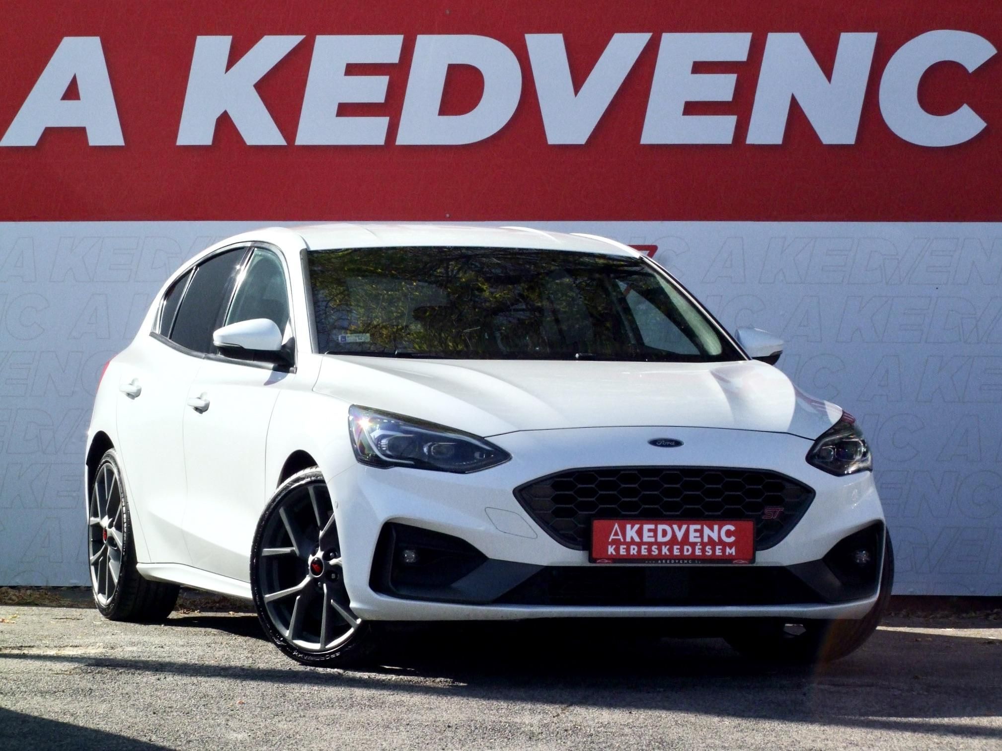 FORD FOCUS 2.3 EcoBoost ST Frissen szervizelt. RECARO. Carplay