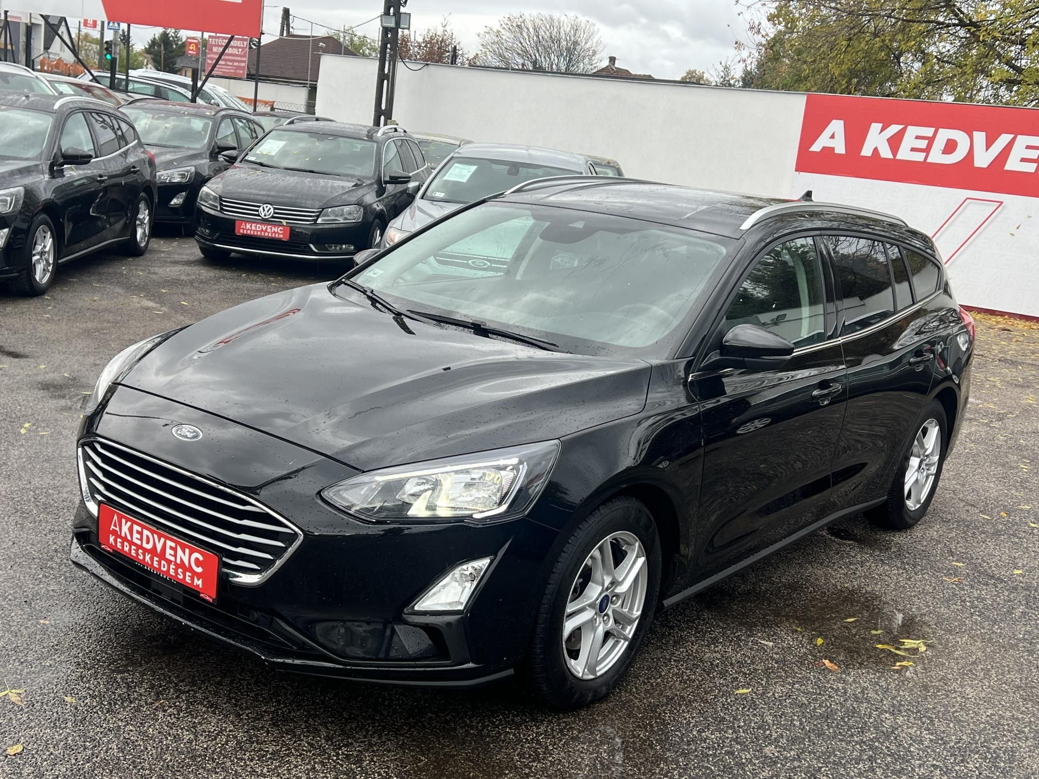 FORD FOCUS 1.0 EcoBoost Connected M.o.-i 1.tul. Márkaszervizelt! Carplay
