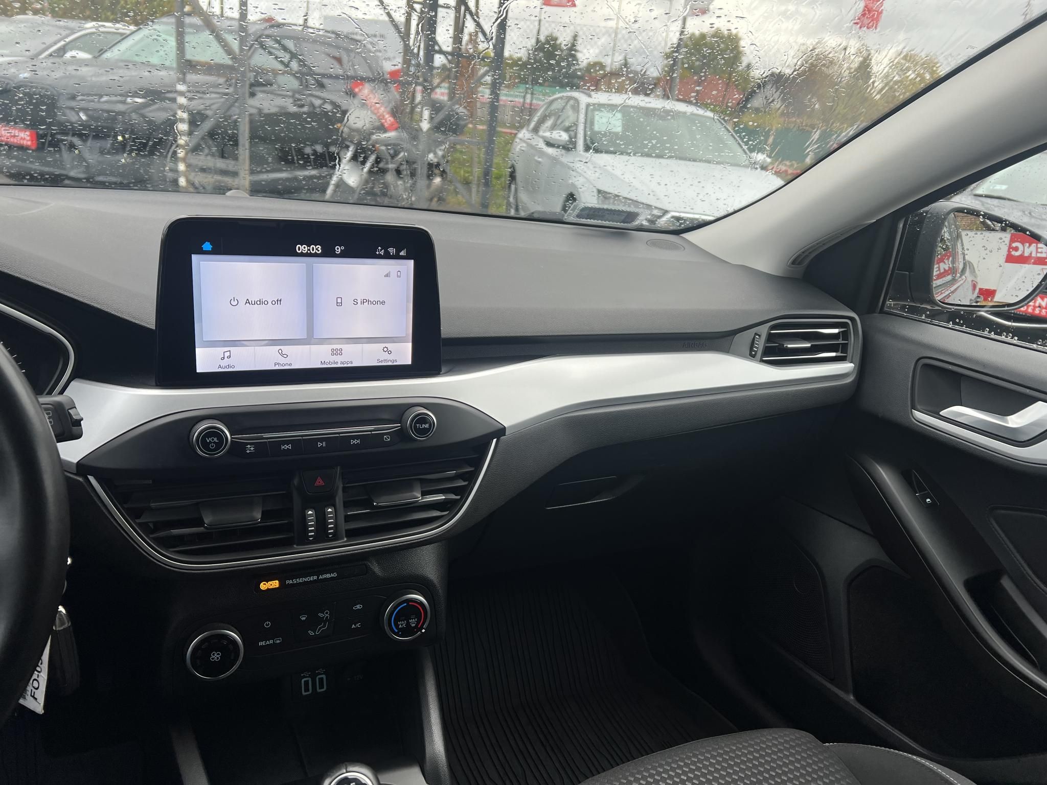 FORD FOCUS 1.0 EcoBoost Connected M.o.-i. 1.tul. Márkaszervizelt!