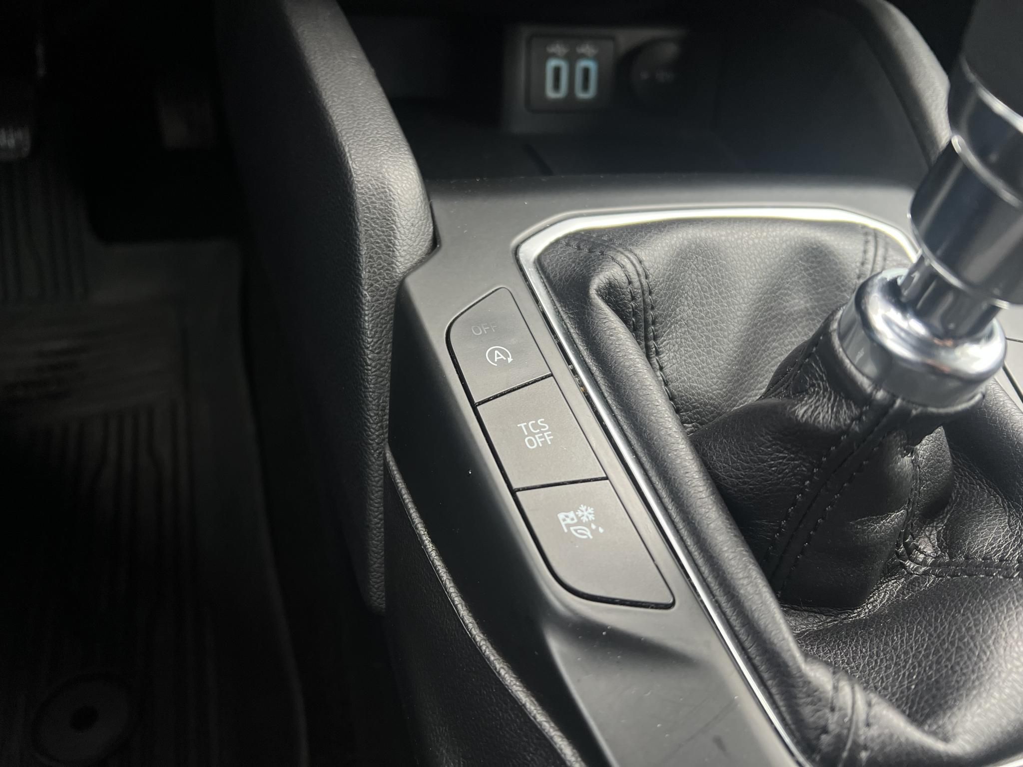 FORD FOCUS 1.0 EcoBoost Connected M.o.-i. 1.tul. Márkaszervizelt!