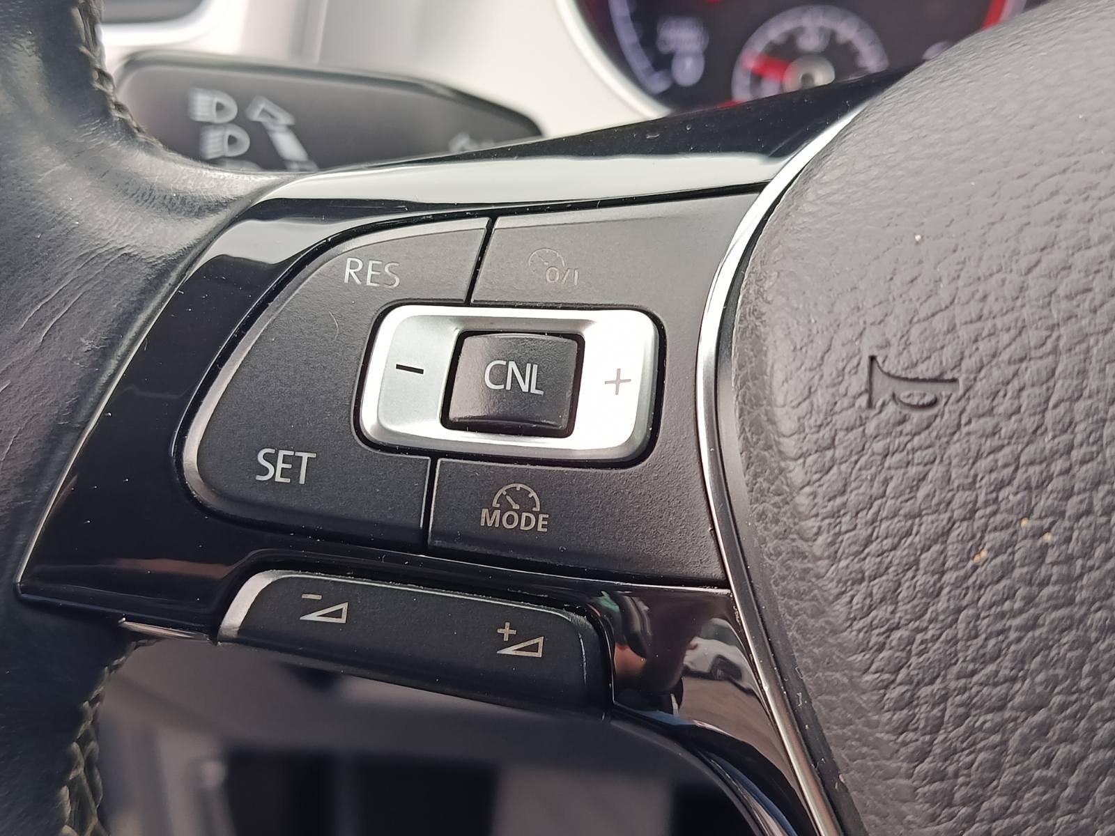 VOLKSWAGEN GOLF VII Variant 2.0 TDI BMT Comfortline Euro 6 Lounge Tempomat Digitklíma Ülésfűtés Bluetooth