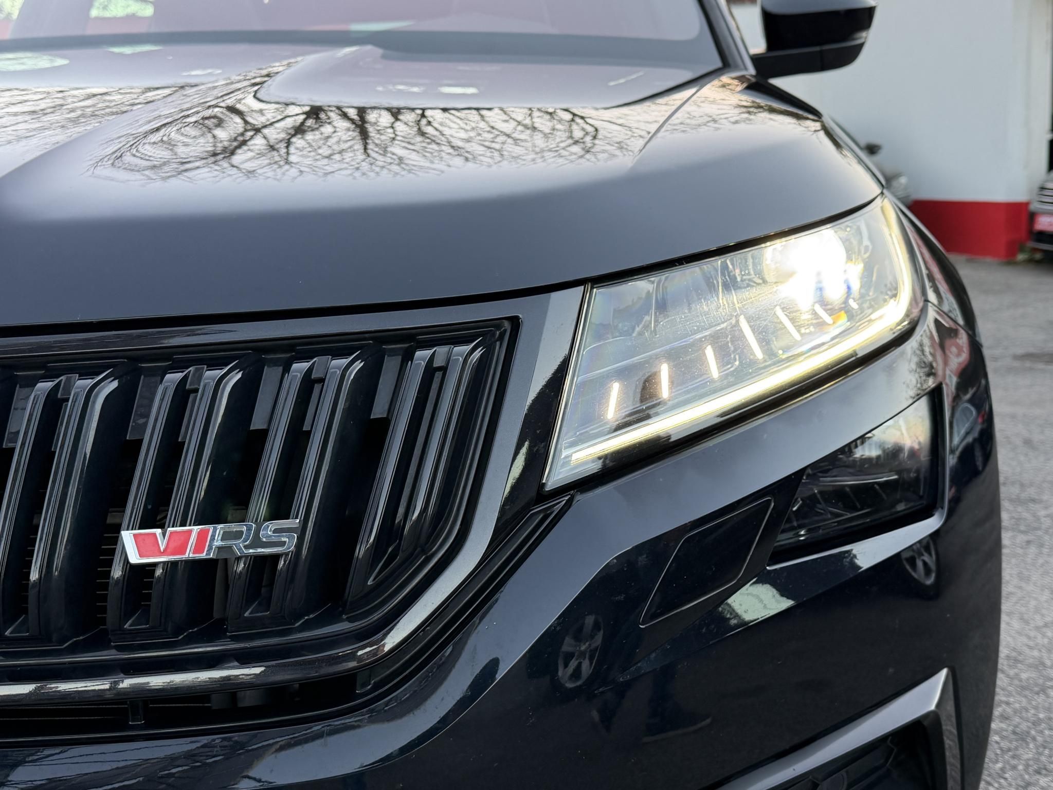 SKODA KODIAQ 2.0 TDI SCR RS 4x4 DSG [7 személy] Magyarországi. Végig márkaszervizelt. Teljes felszereltség!