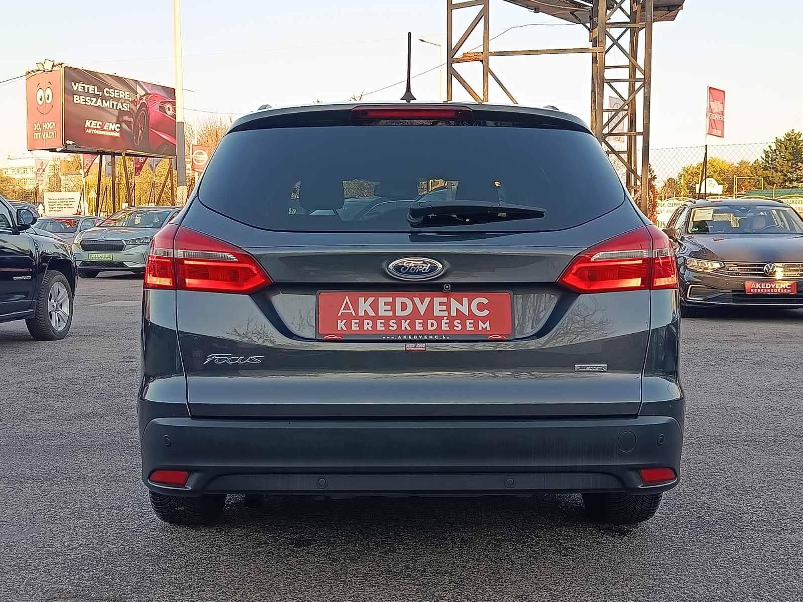 FORD FOCUS 1.0 EcoBoost Technology S S Klíma Tempomat Bluetooth Carplay Parkolóasszisztens 360 kamera!