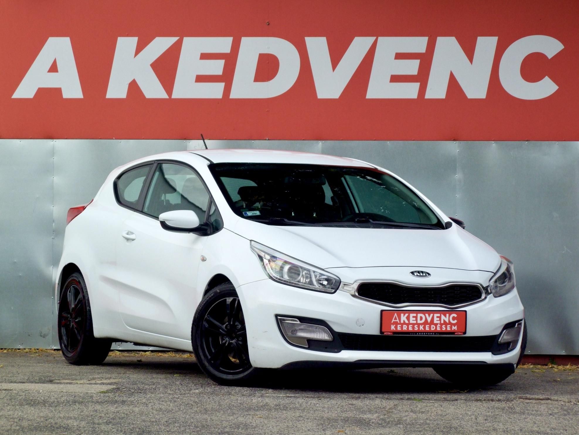 KIA CEE'D Pro1.6 CRDI EX Klíma Tempomat Bluetooth 182e km!
