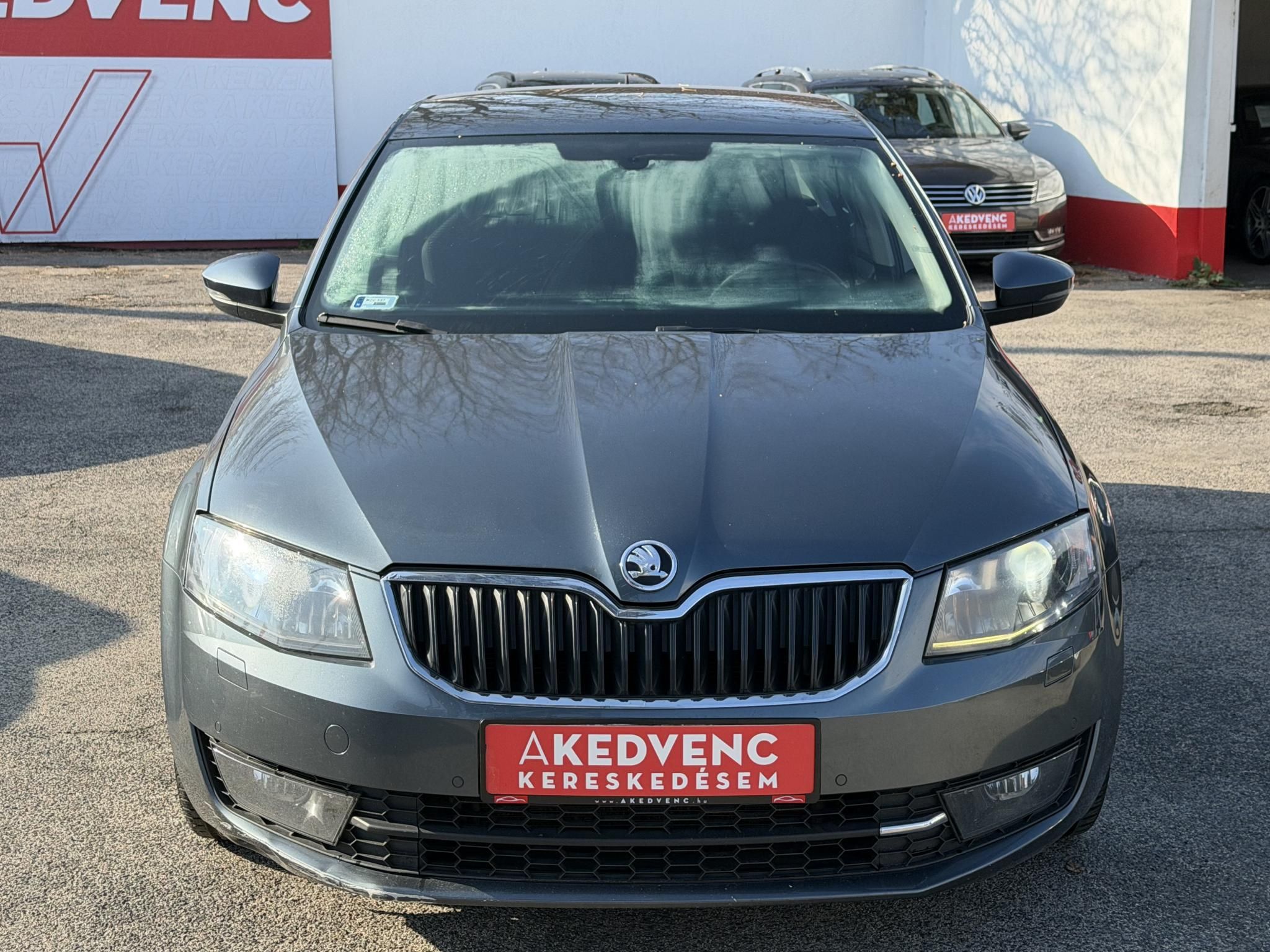 SKODA OCTAVIA 1.6 CR TDI Elegance DSG Magyarországi Xenon Tempomat Navi Ülésfűtés Digitklíma