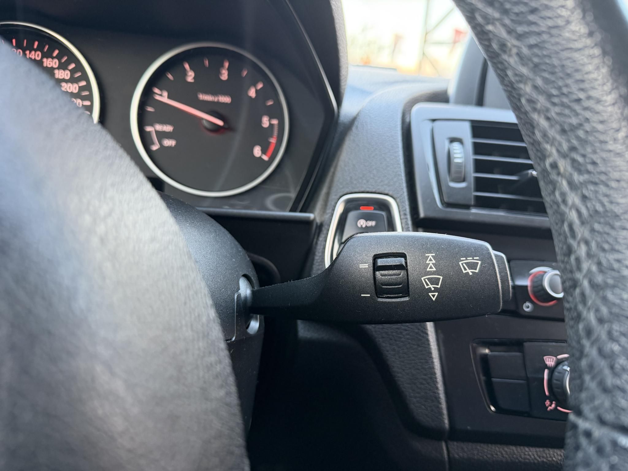 BMW 114d 140e km. Klíma Bluetooth 5L/100km!