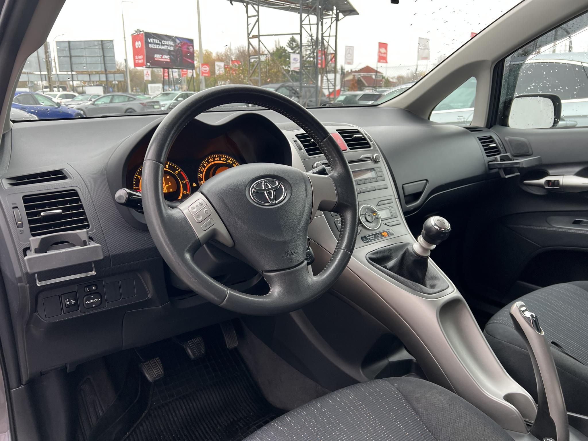TOYOTA AURIS 1.33 Luna 2009 Magyarországi Digitklíma Multikormány 185e km!
