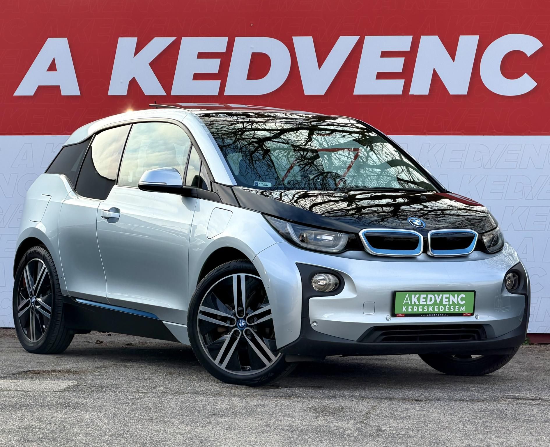 BMW I3 REX (Automata) Loft belső Nagy navi Keylessgo Panorámatető Adaptív tempomat!