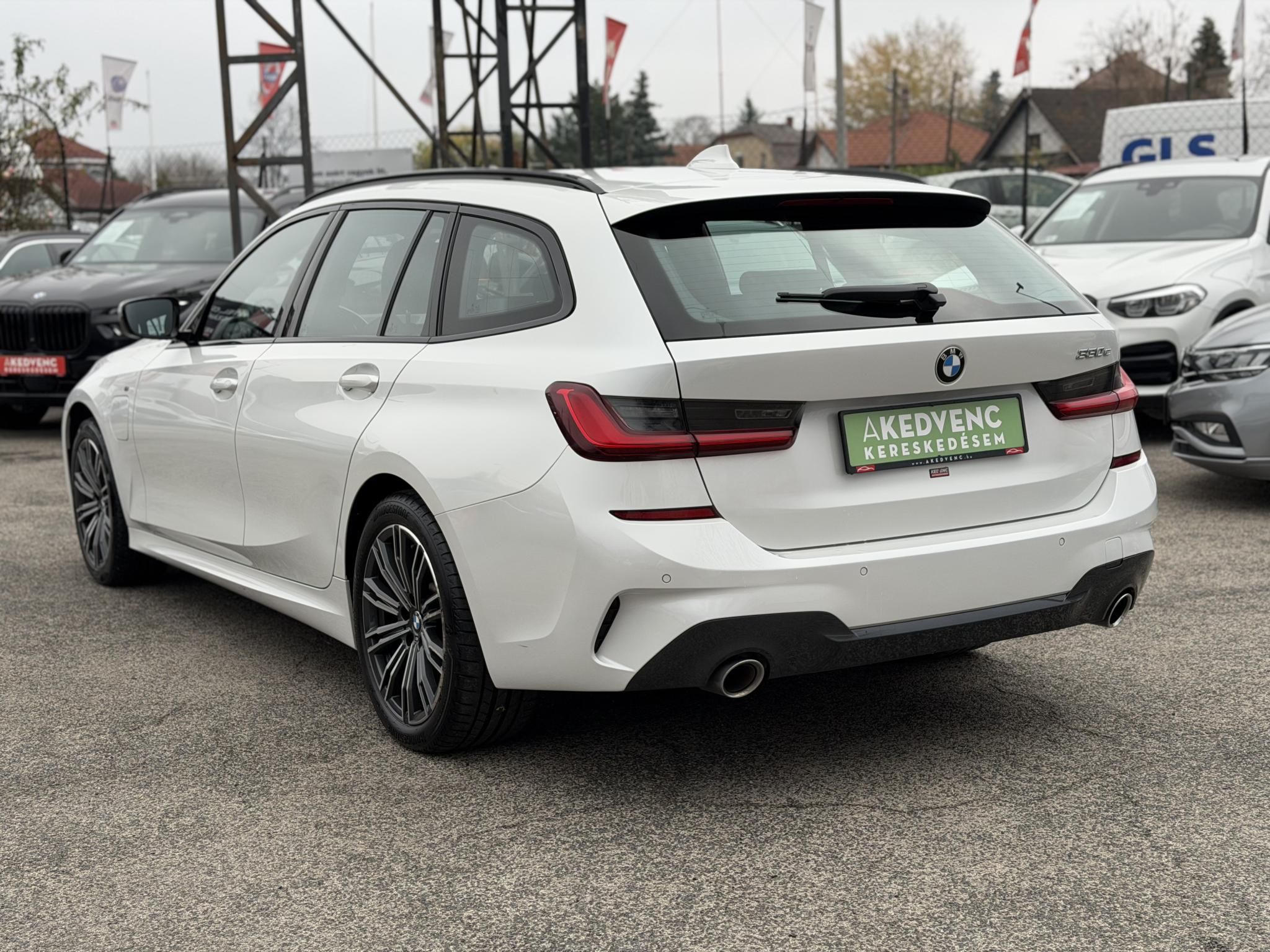 BMW 330e M Sport (Automata) Frissen szervizelt!
