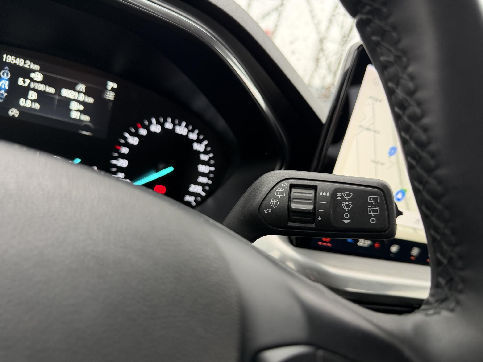 FORD FOCUS 1.0 EcoBoost Titanium Style 19e km. ÁFÁS ÁR! LED Carplay Ülésfűtés Kormányfűtés Táblafelismerő