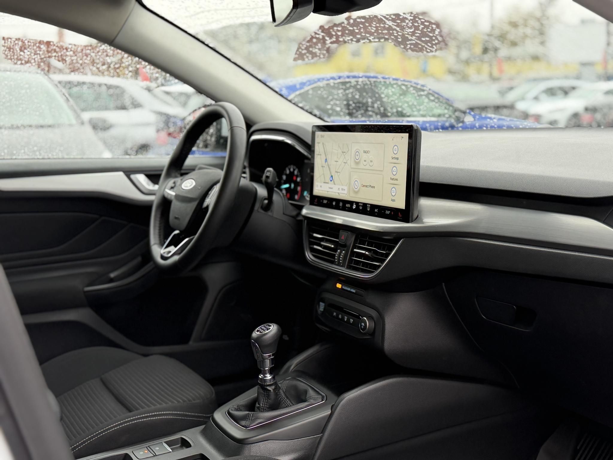 FORD FOCUS 1.0 EcoBoost Titanium Style 19e km. ÁFÁS ÁR! LED Carplay Ülésfűtés Kormányfűtés Táblafelismerő