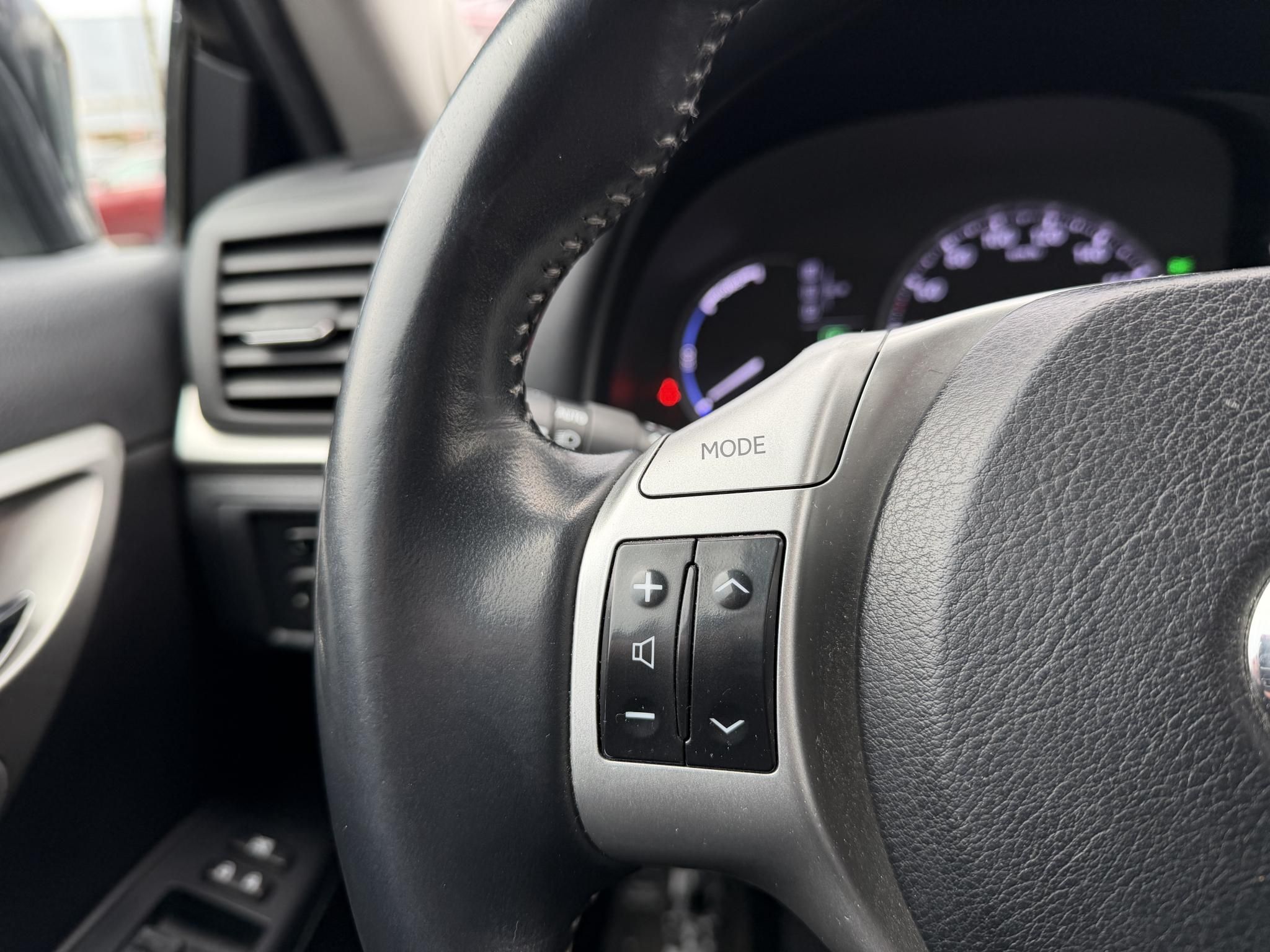 LEXUS CT 200h Comfort (Automata) First Edition Téli-nyári kerék. 2 gyári kulcs!