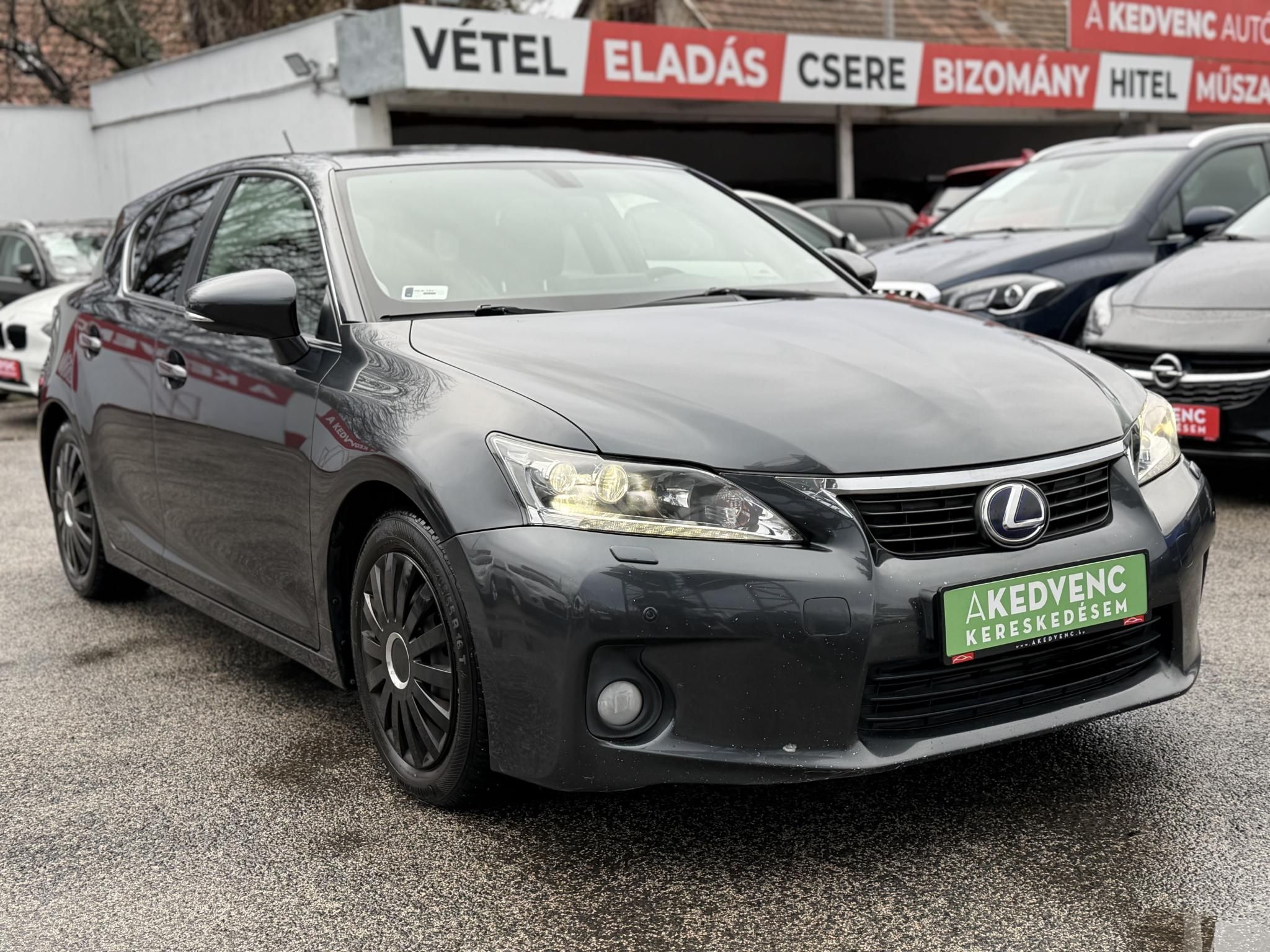 LEXUS CT 200h Comfort (Automata) First Edition Téli-nyári kerék. 2 gyári kulcs!