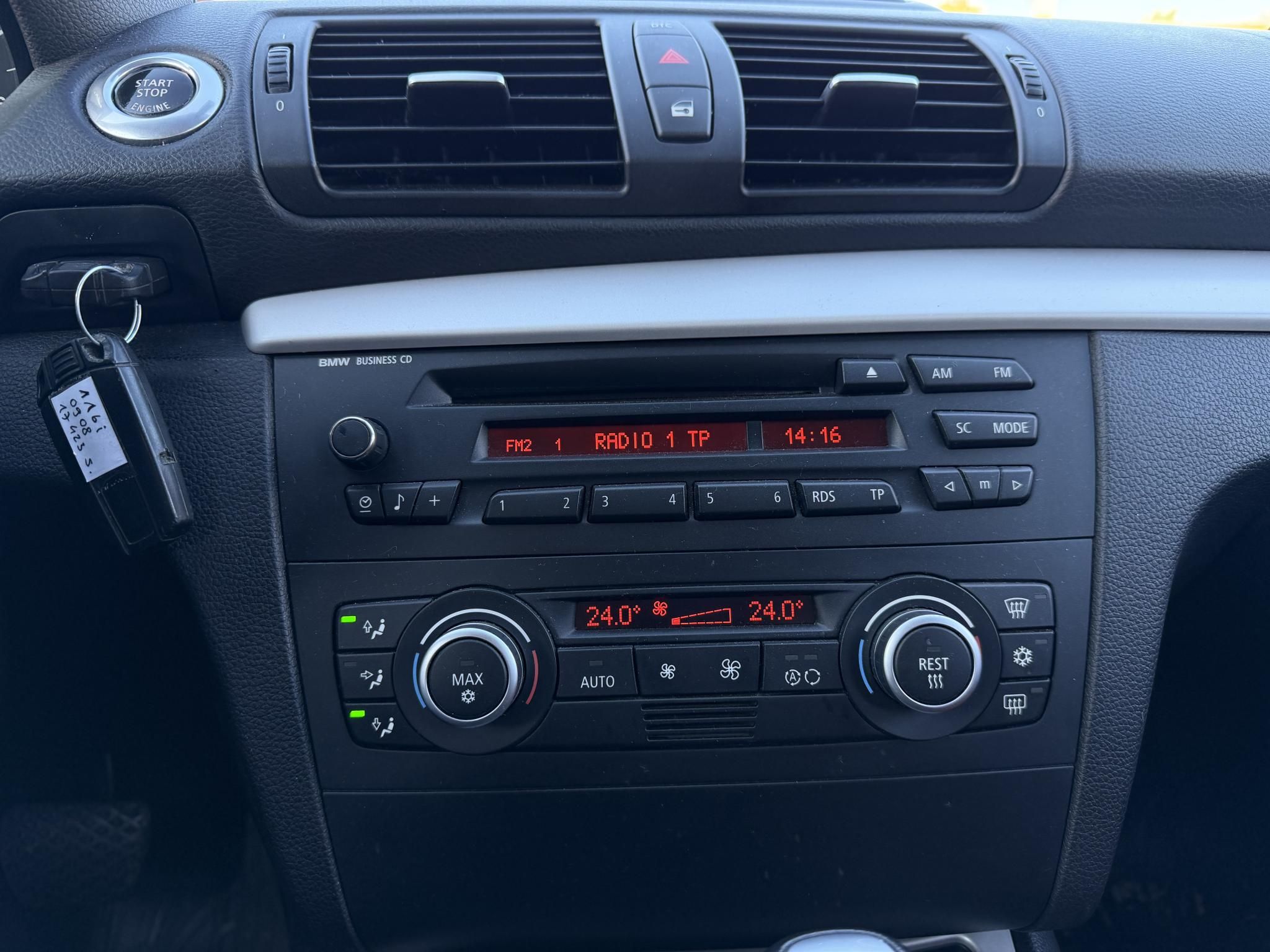 BMW 116i (Automata) 106e km! Magyarországi. Rendszeresen szervizelt!