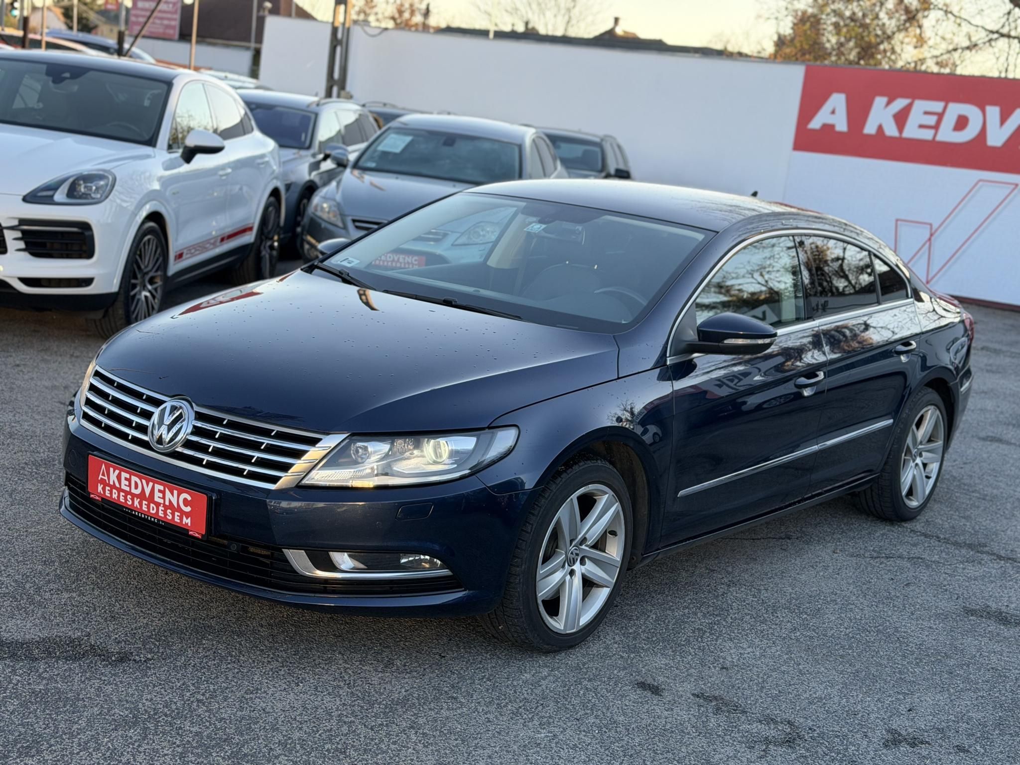 VOLKSWAGEN CC 2.0 CR TDI BMT DSG [5 személy] Xenon Tempomat Ülésfűtés PDC Navi Bluetooth 2 gyári kulcs!