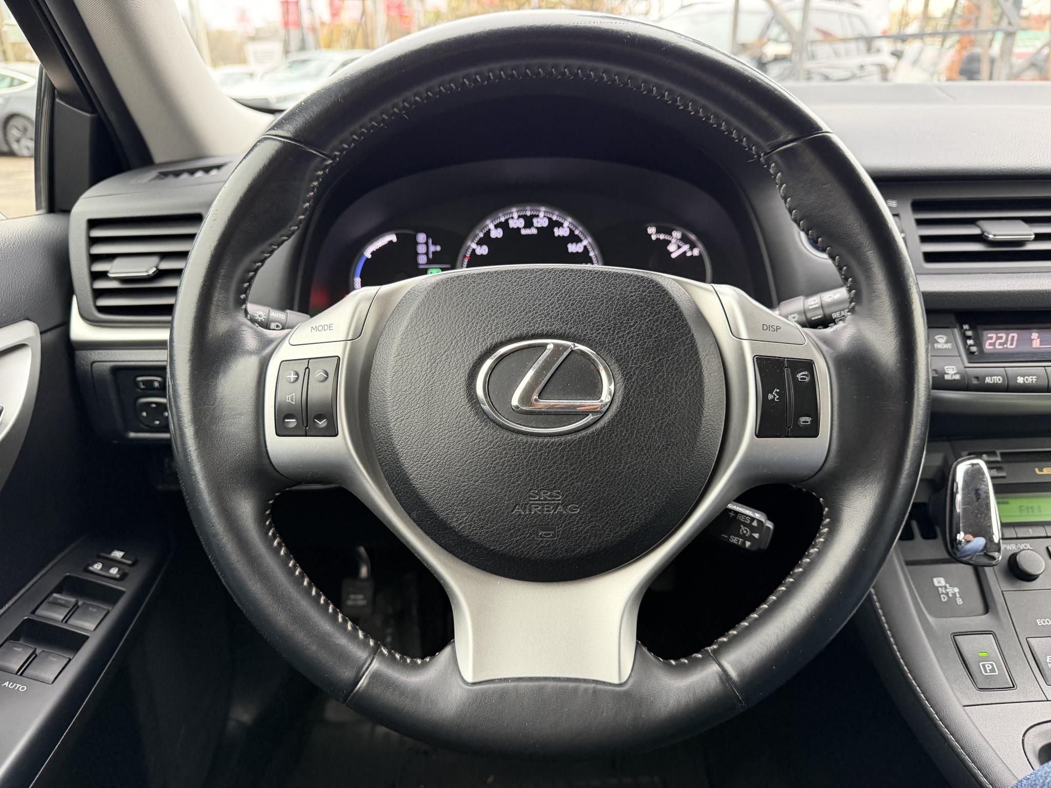 LEXUS CT 200h Comfort (Automata) 125e km. LED Tempomat Kamera Ülésfűtés Digitklíma