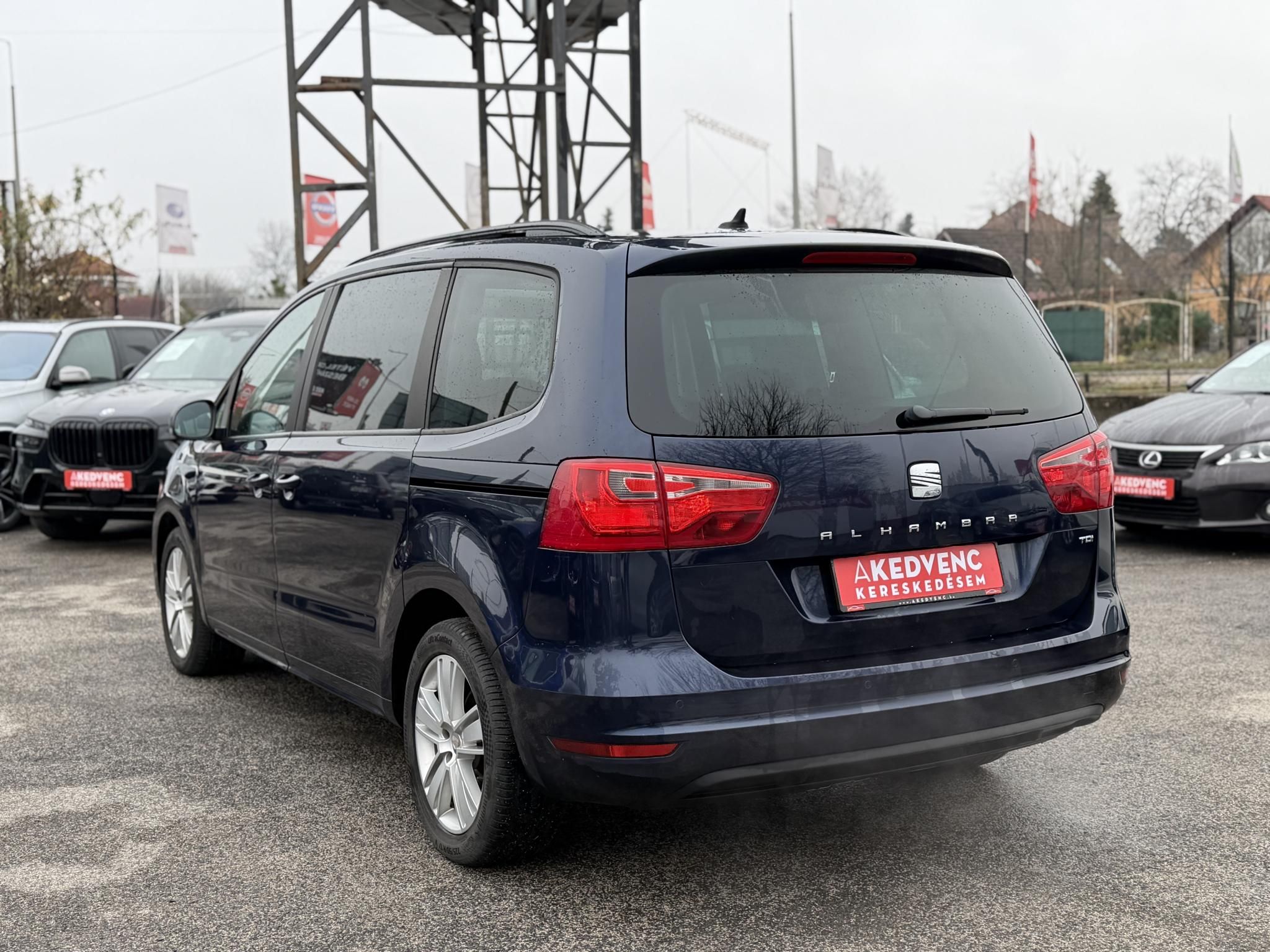SEAT ALHAMBRA 2.0 CR TDI Style DSG [7 személy] Panorámatető Ülésfűtés Adaptív futómű Világos belső Frissen szervizelt!