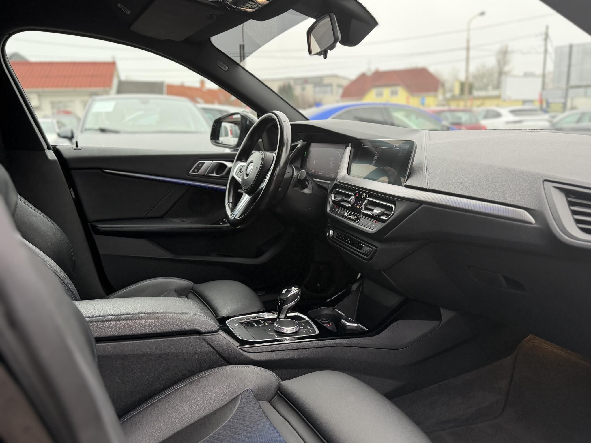 BMW 218d M Sport (Automata)