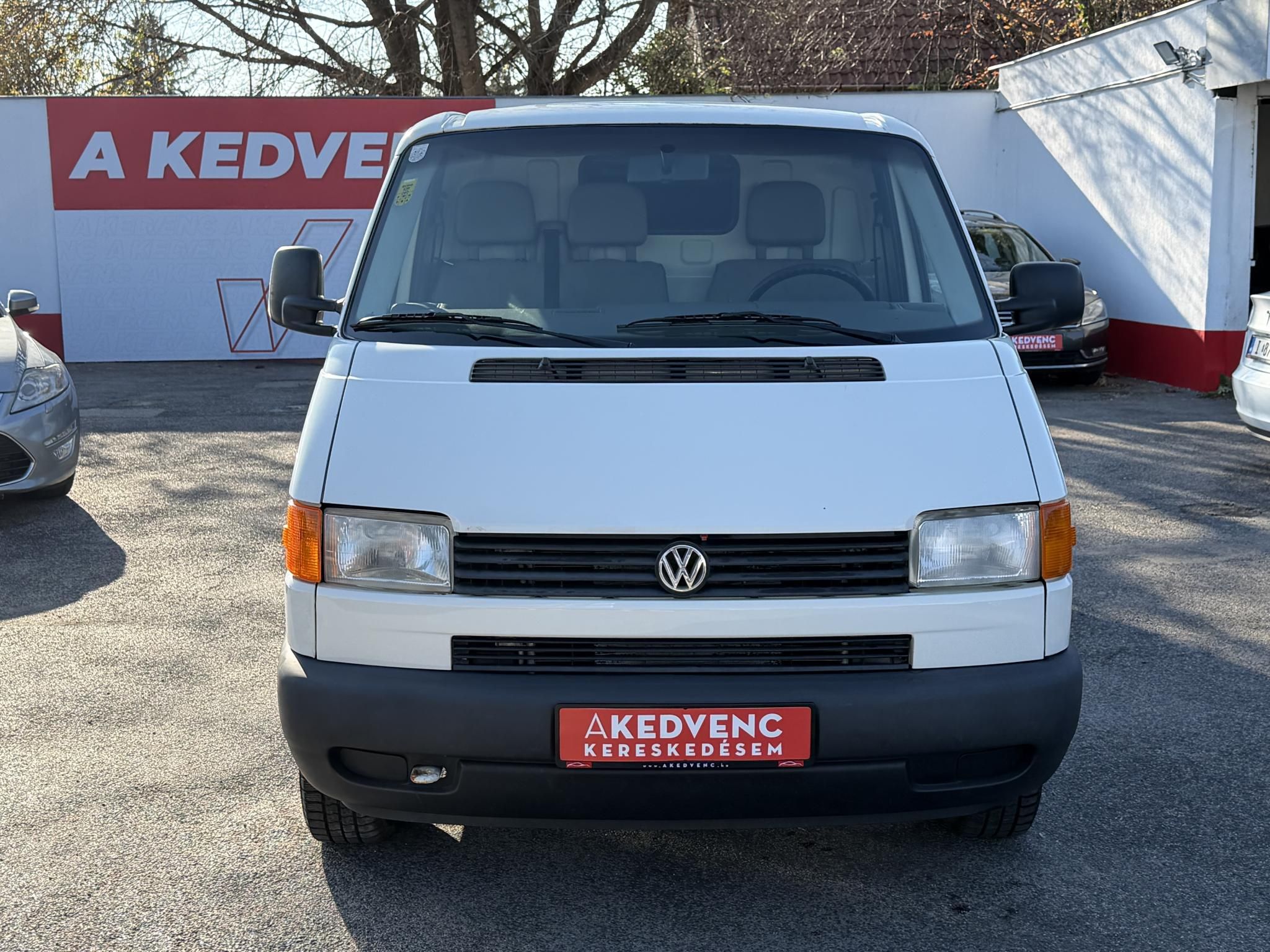 VOLKSWAGEN TRANSPORTER T4 2.5 7DH 1Y2 Hosszú. klímás. kitűnő állapotban!