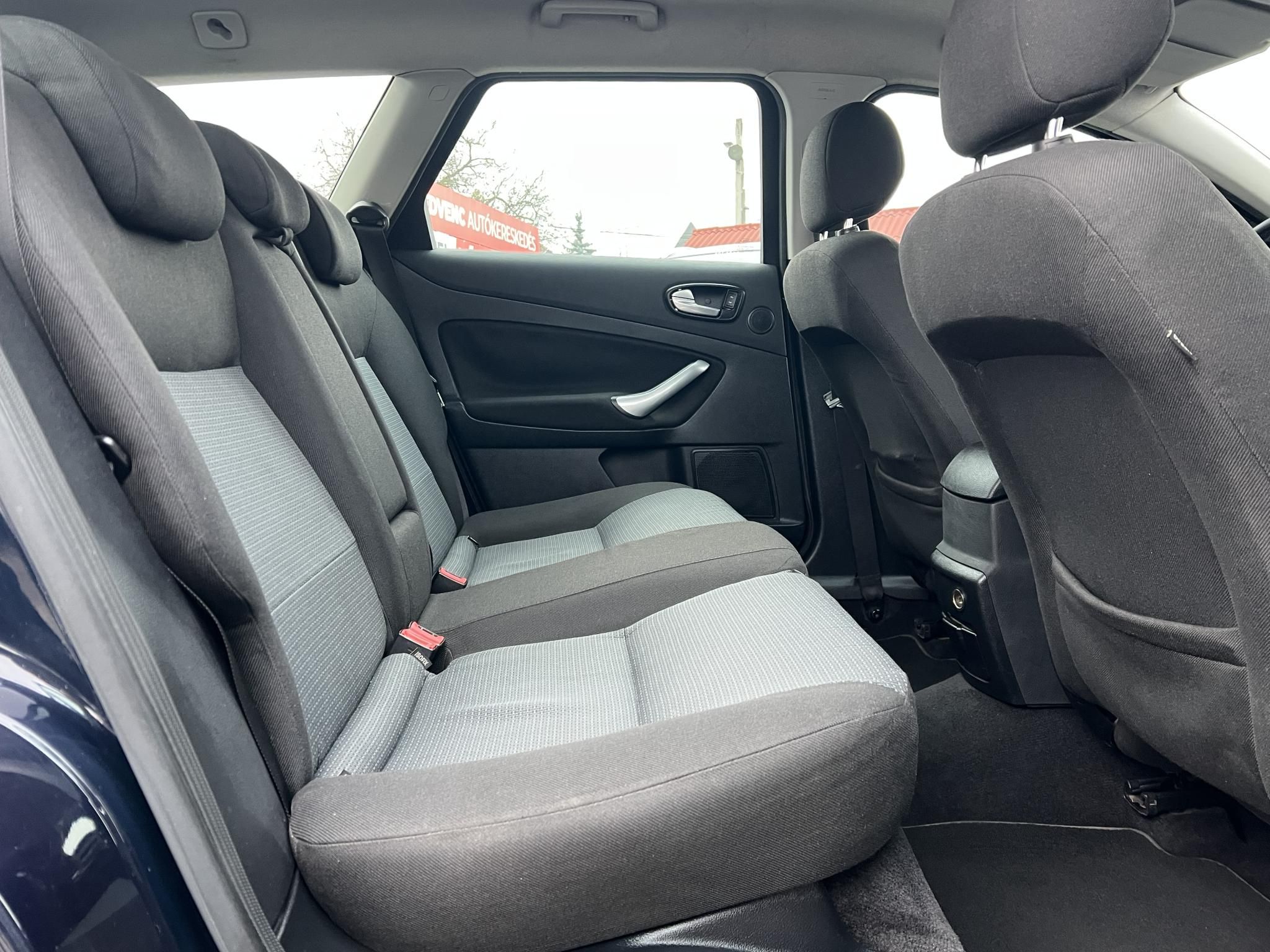 FORD MONDEO 2.0 TDCi Trend Klíma Rendszeresen karbantartott!