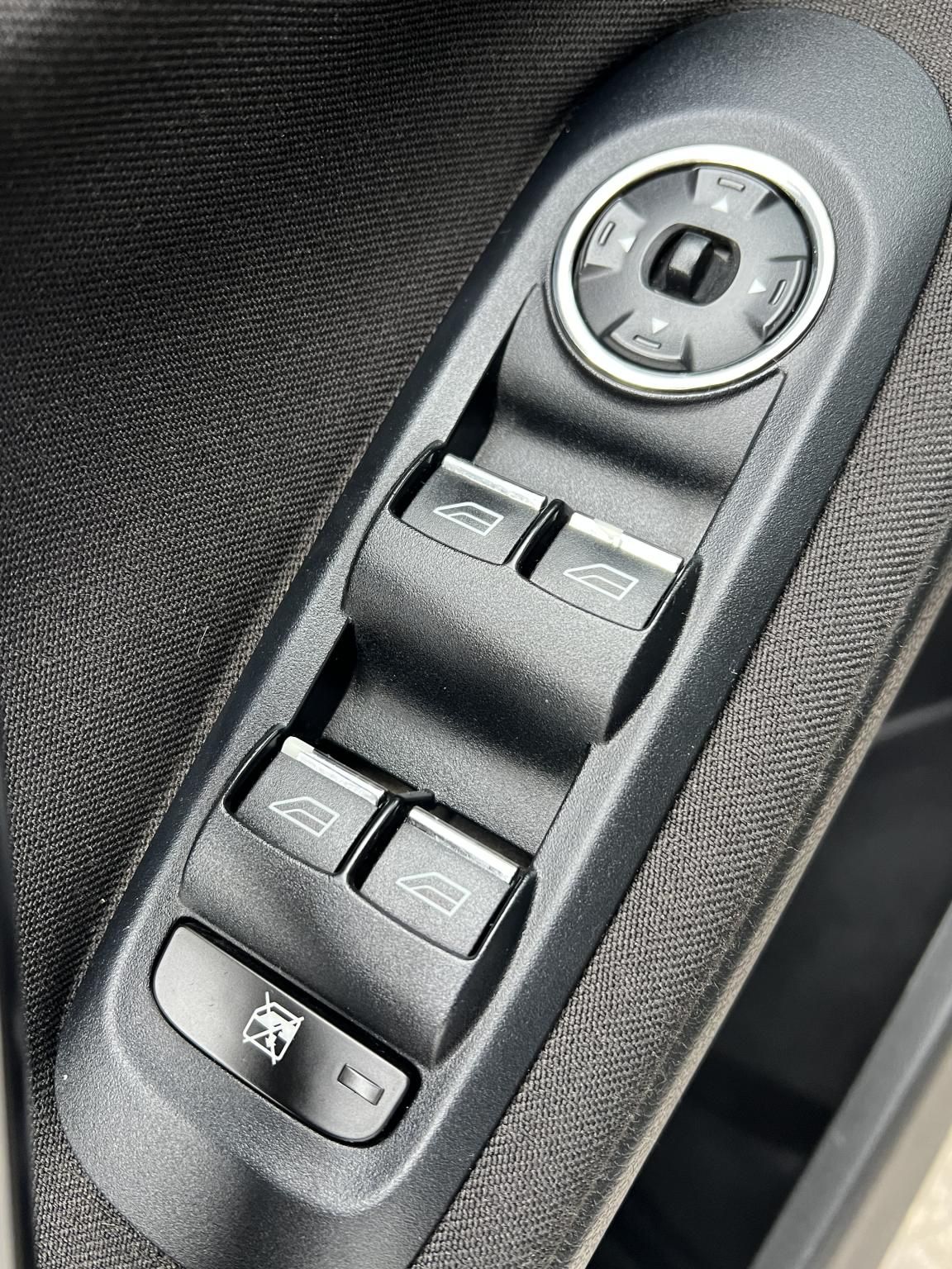 FORD MONDEO 2.0 TDCi Trend Klíma Rendszeresen karbantartott!