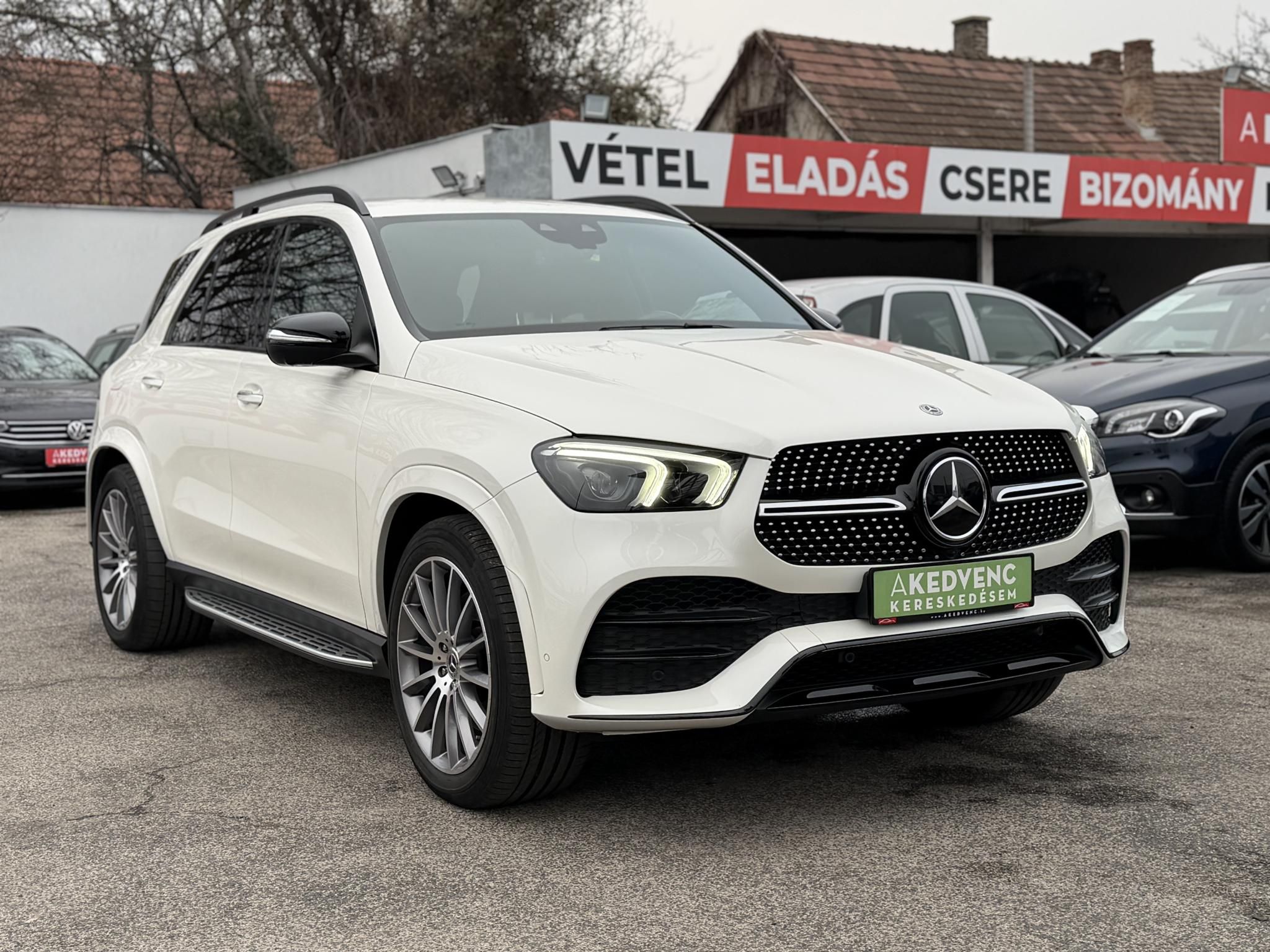 MERCEDES-BENZ GLE 350 de 4Matic 9G-TRONIC Plug-in hybrid AMG csomag. LED Burmester Távtartó Táblafelismerő Holttér Sávtartó Carplay