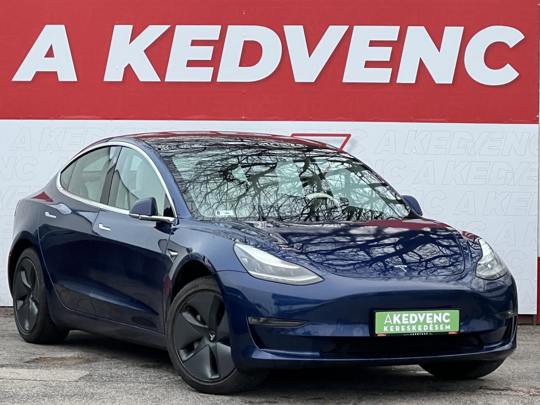 TESLA MODEL 3 Long Range AWD (Automata) 84e km. MAGYAR RENDSZÁMOS. GARANCIÁLIS. FEHÉR BELSŐ!