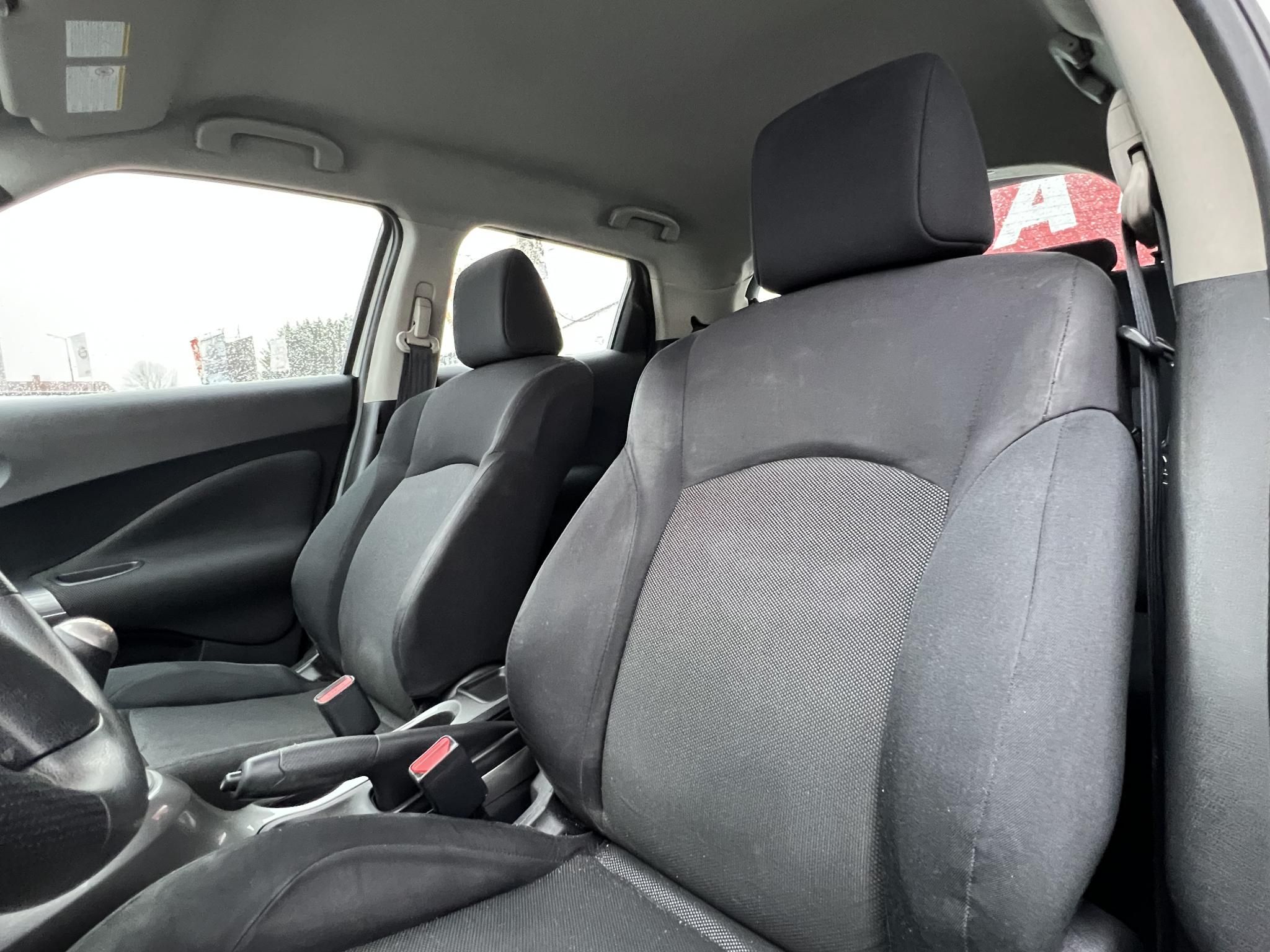 NISSAN JUKE 1.6 Acenta Klíma Navigáció Friss vizsga!