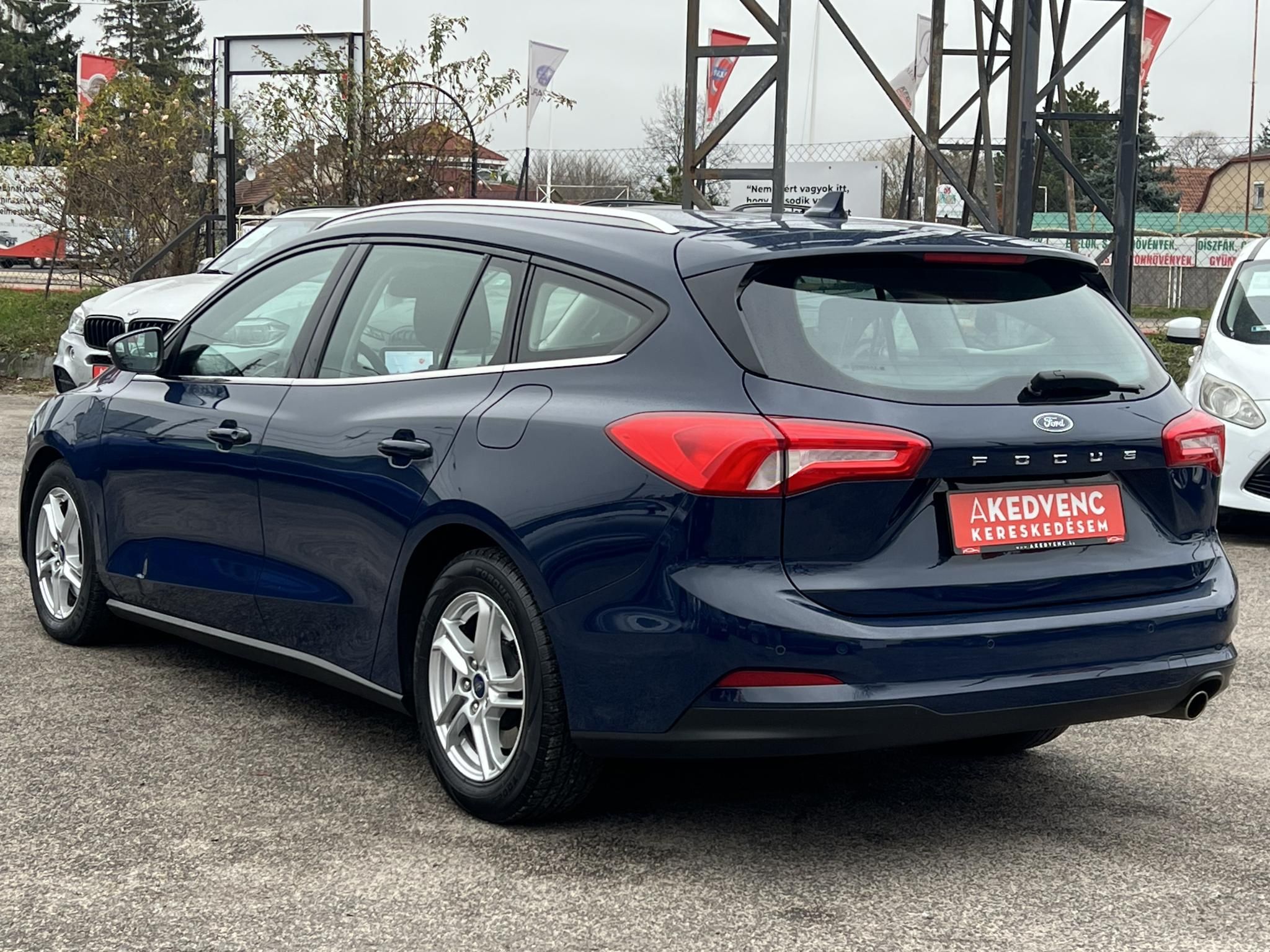 FORD FOCUS 1.5 EcoBlue Business (Automata) A LEGJOBB ÁRON! Carplay. ACC. Radar elöl-hátul. bluetooth. stb