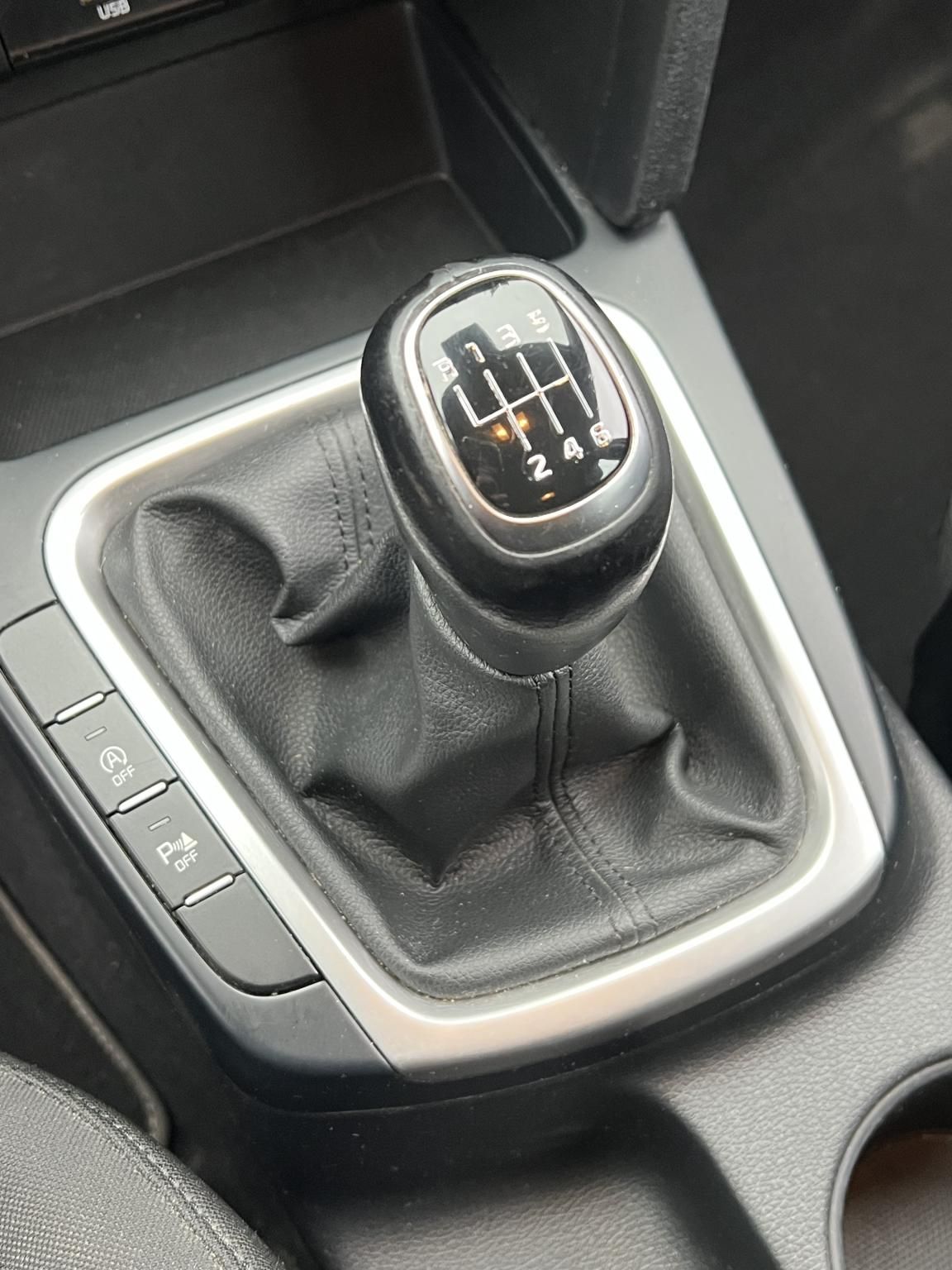 KIA CEE'D Ceed 1.0 T-GDI Bronze M.o.-i. 1.tul. Klíma Tempomat 71e km!