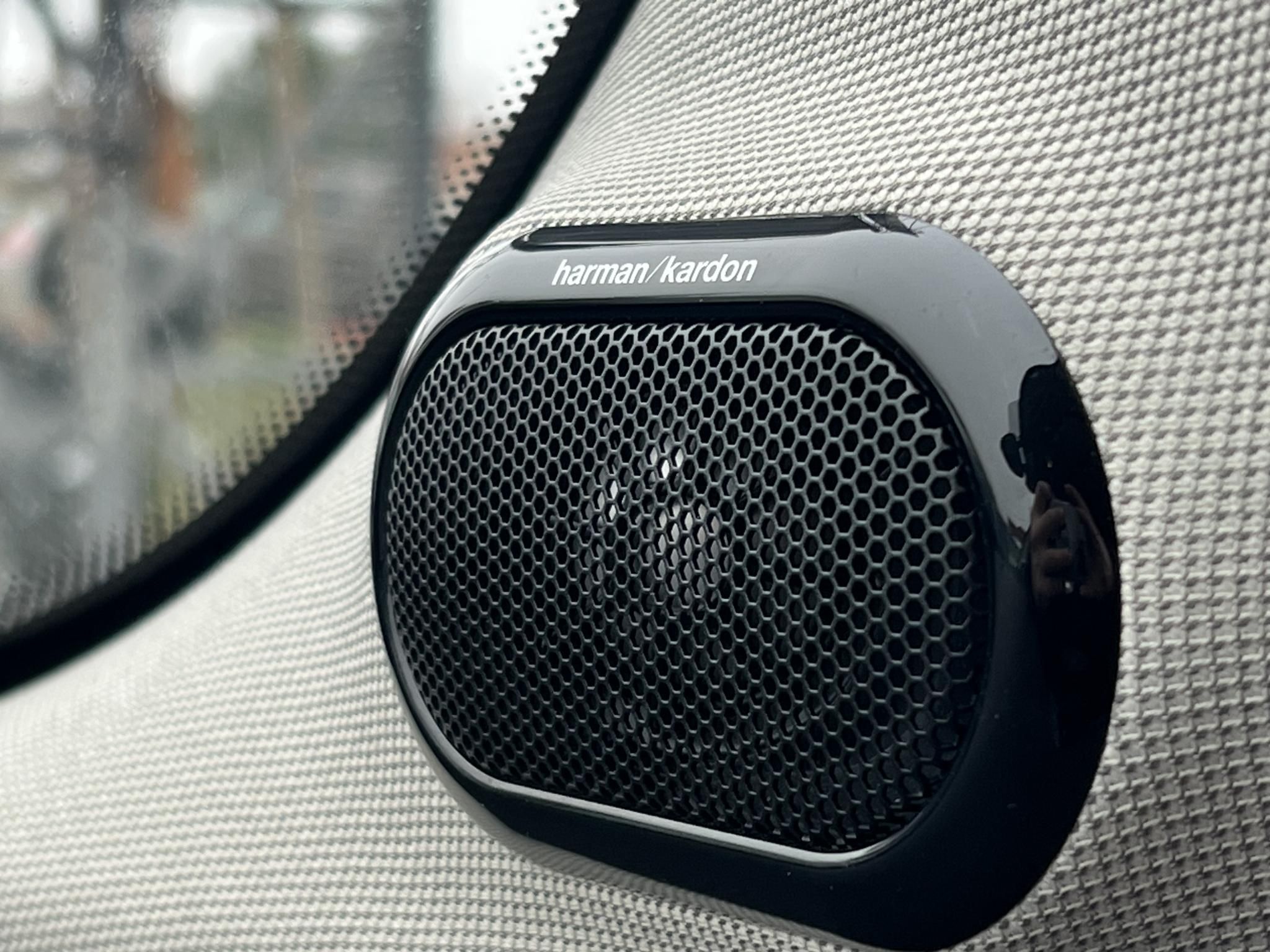 MINI COOPER 1.5 M.o.-i. 1.tul. Klíma Panoráma tető Harman/Kardon Téli/nyári garnitúra!