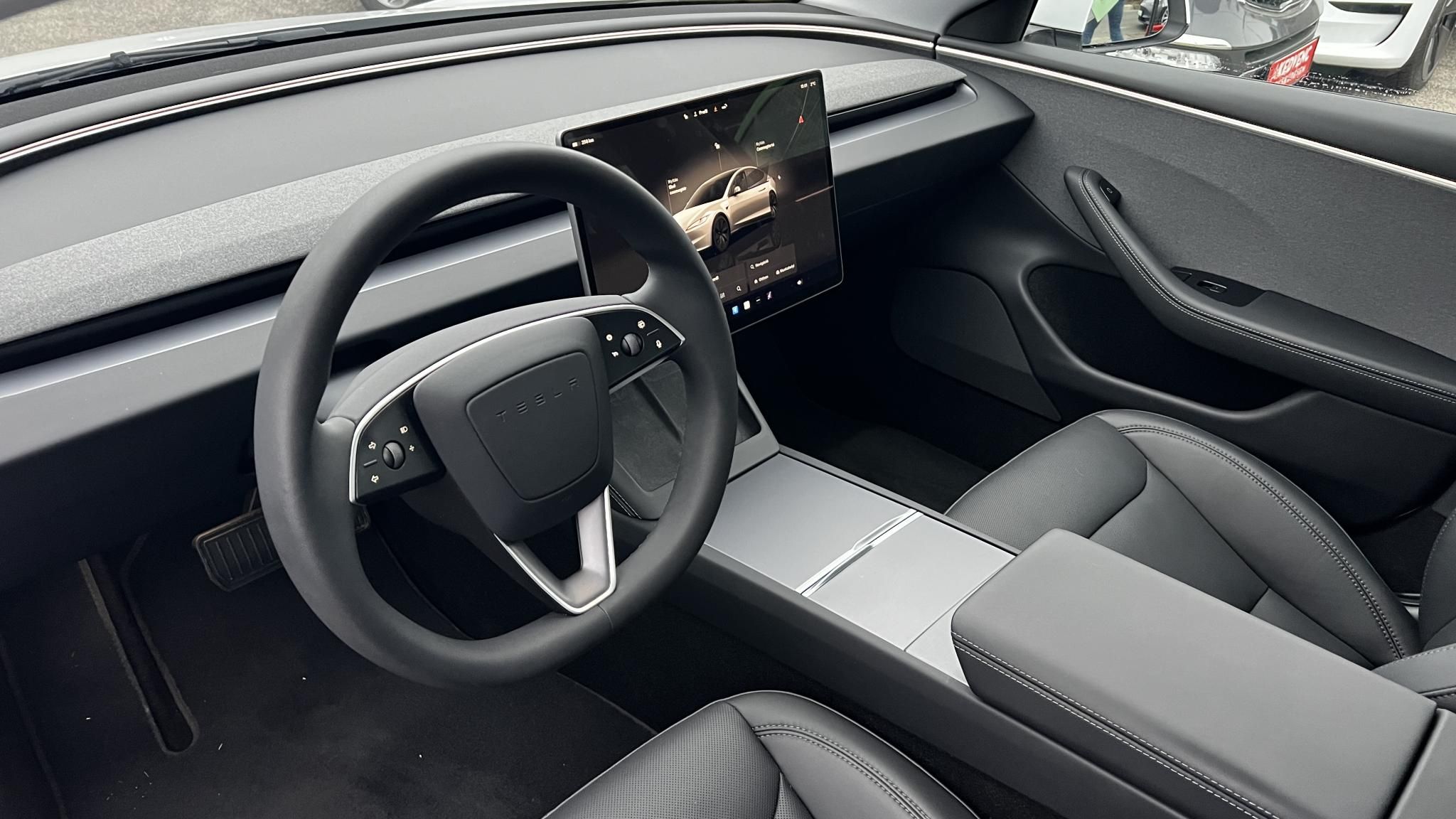 TESLA MODEL 3 RWD Premium (Automata) Kifogástalan. újszerű állapotban. 500km WLTP