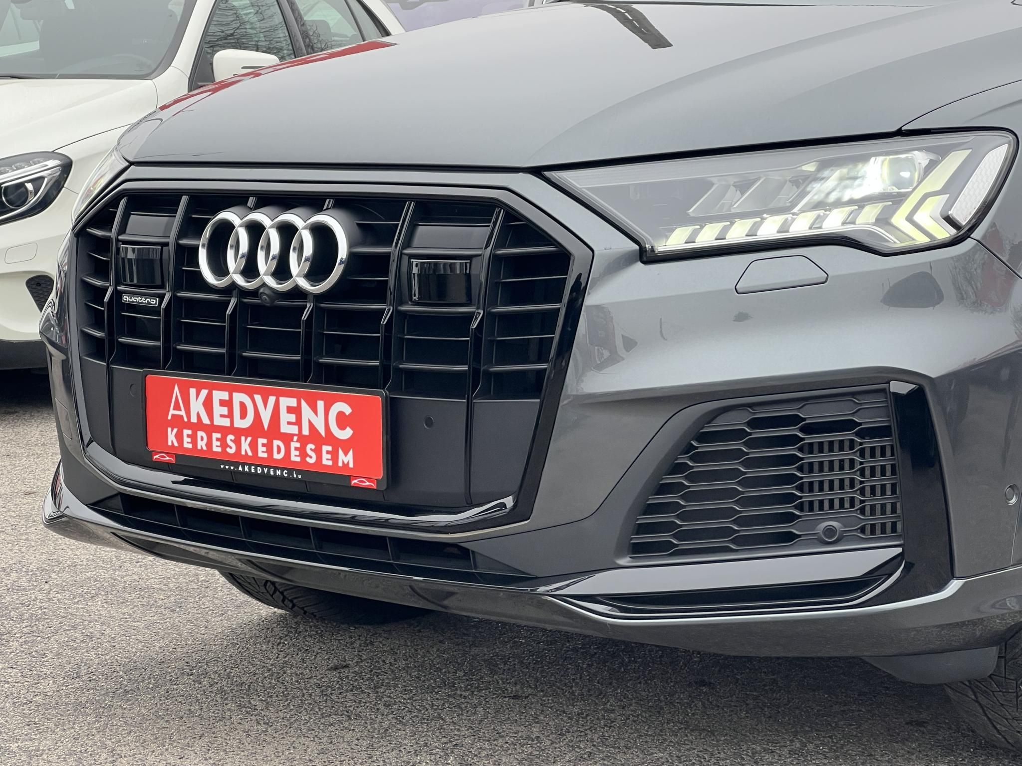 AUDI Q7 55 TFSI S line quattro Tiptronic ic M.o.-i. 1.tul. Carplay 360 kamera Bang/Olufsen! ÁFÁ-S ÁR!