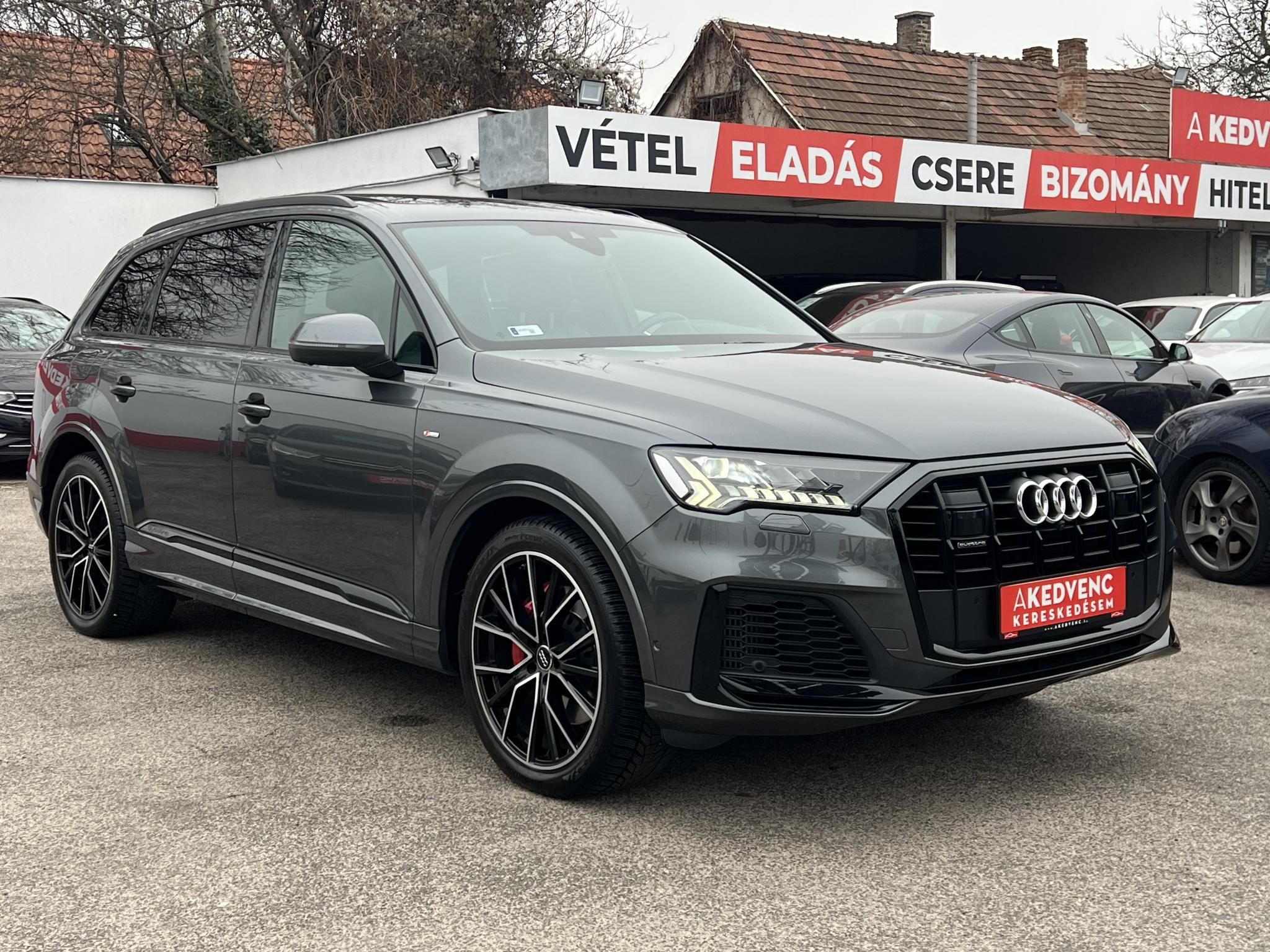 AUDI Q7 55 TFSI S line quattro Tiptronic ic M.o.-i. 1.tul. Carplay 360 kamera Bang/Olufsen! ÁFÁ-S ÁR!