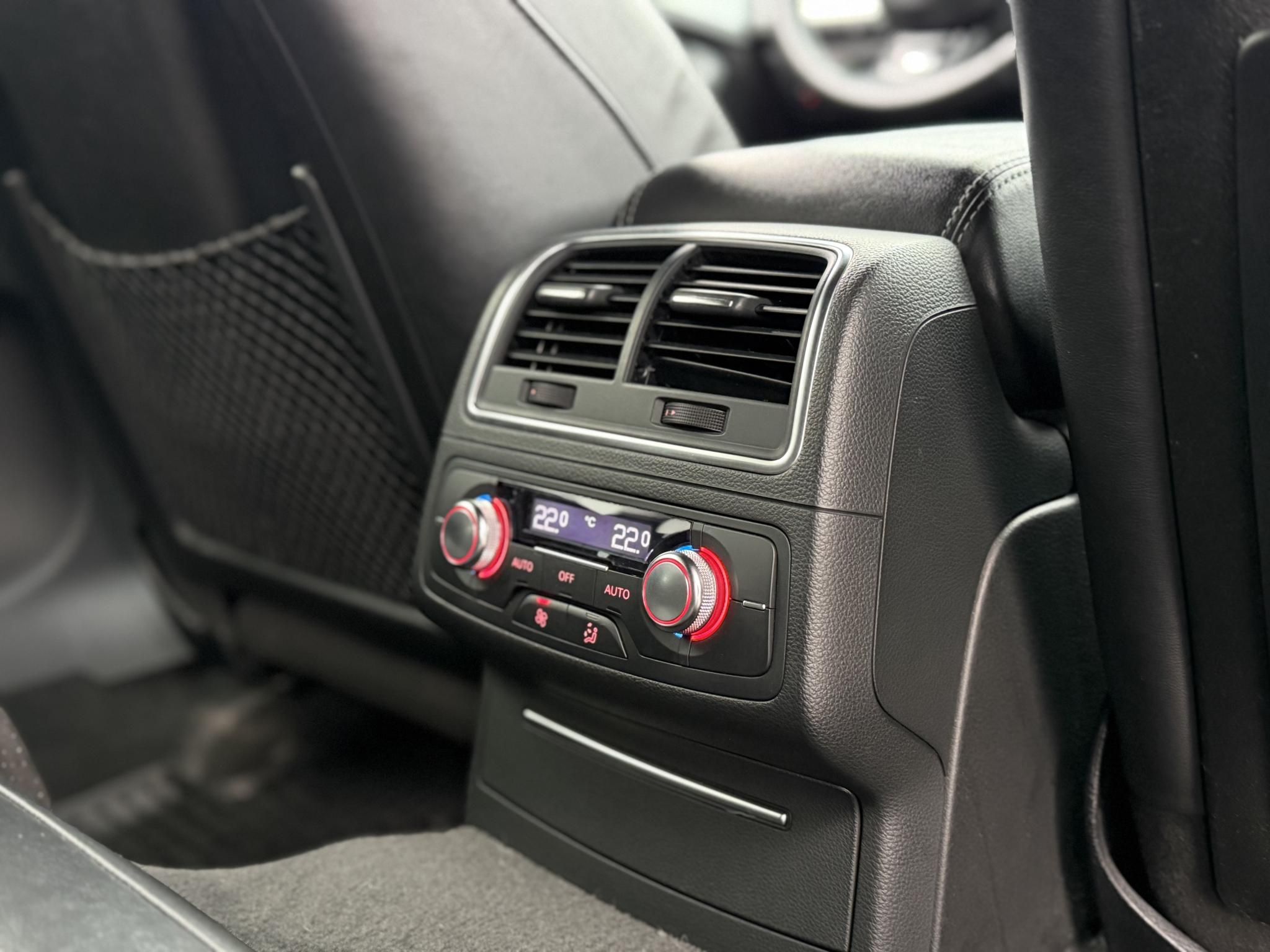 AUDI A6 Avant 3.0 V6 TDI DPF quattro S-tronic S-line Xenon Távtartó Memória Navi Sávtartó Holttér