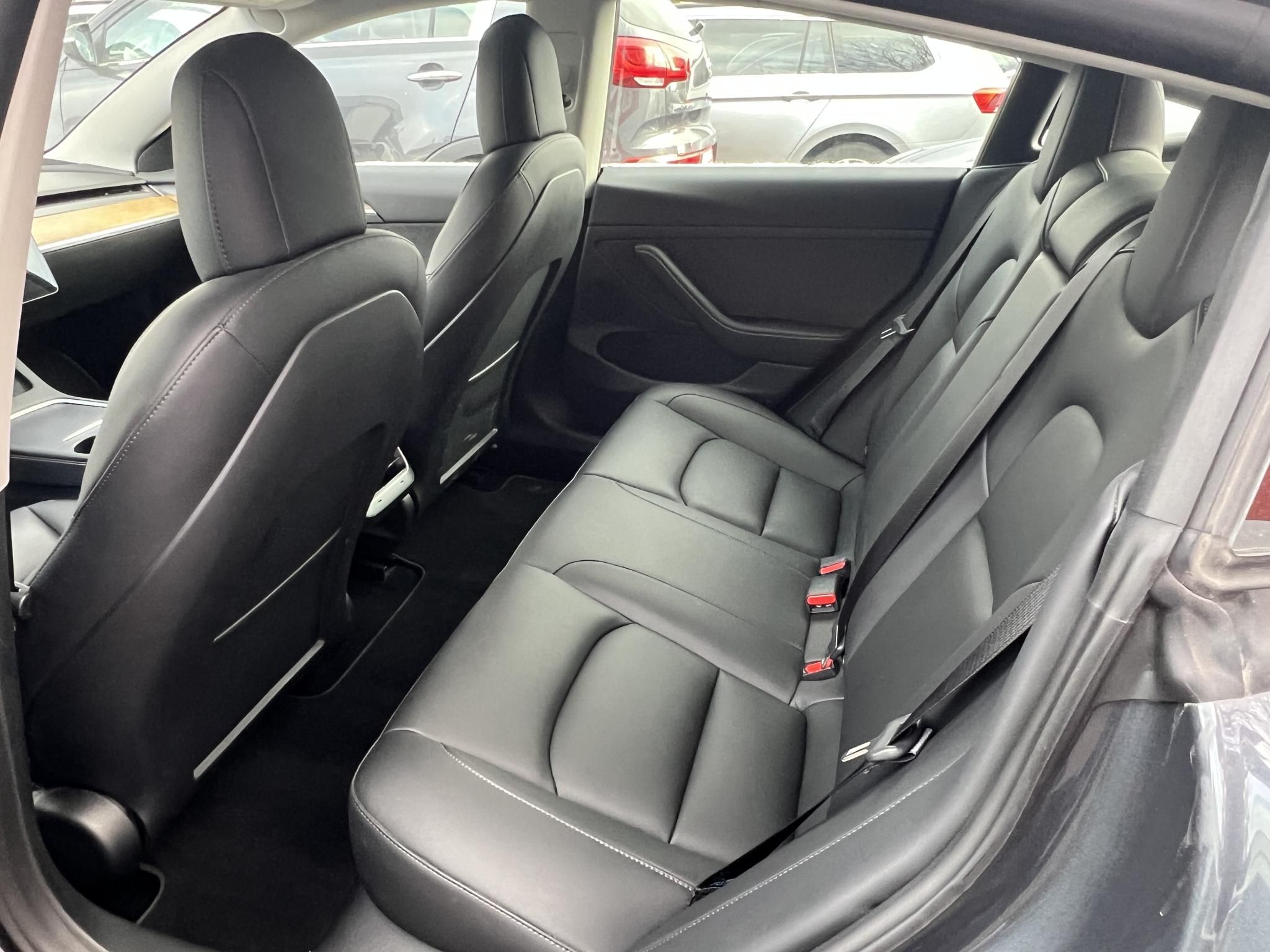 TESLA MODEL 3 Long Range AWD (Automata) 42e km. kifogástalan állapot