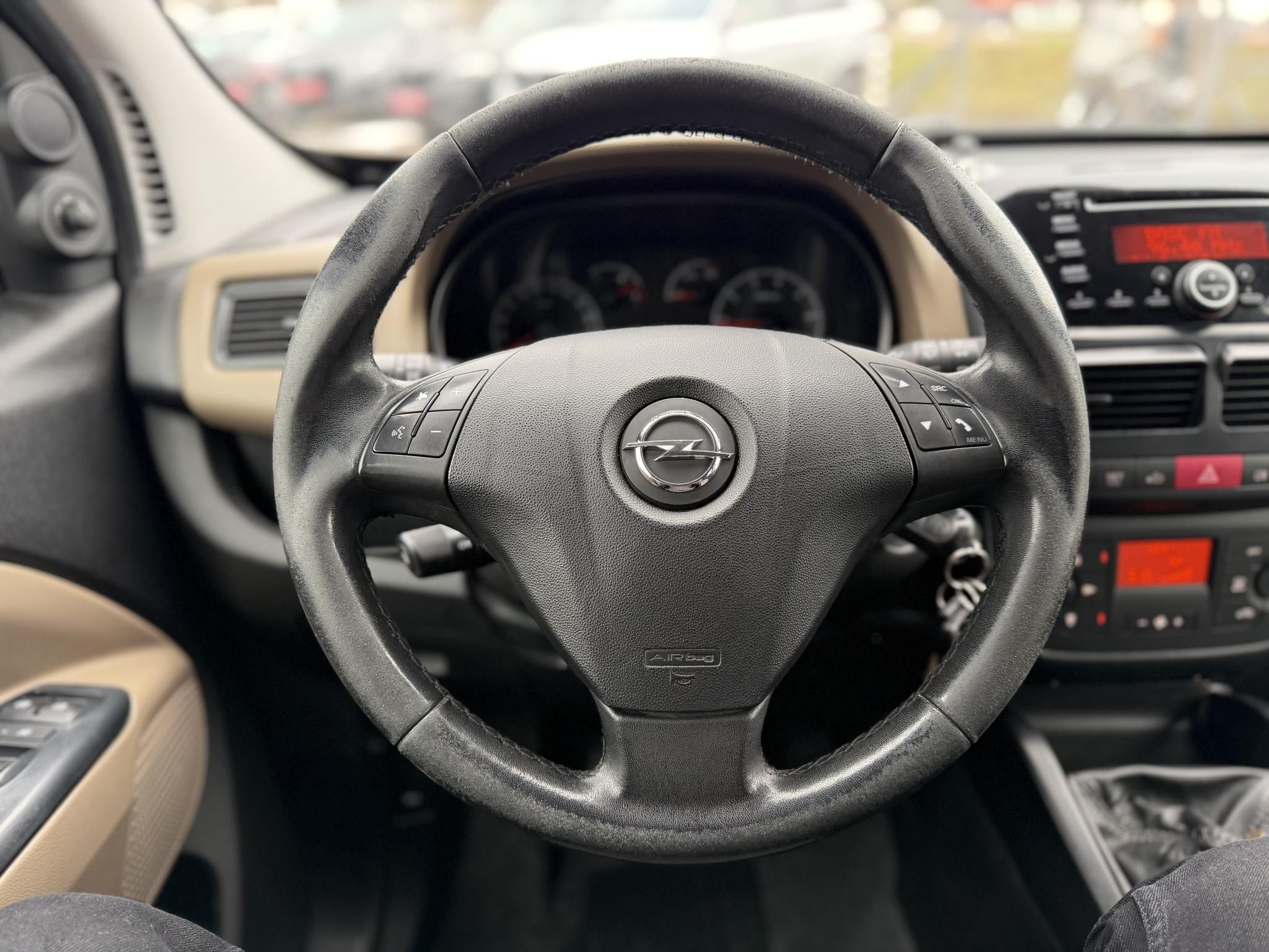 OPEL COMBO 1.6 CDTI L1H1 Enjoy 7 személyes M.o.-i. 1.tul. Márkaszervizelt. Téli-nyári kerék garnitúra!