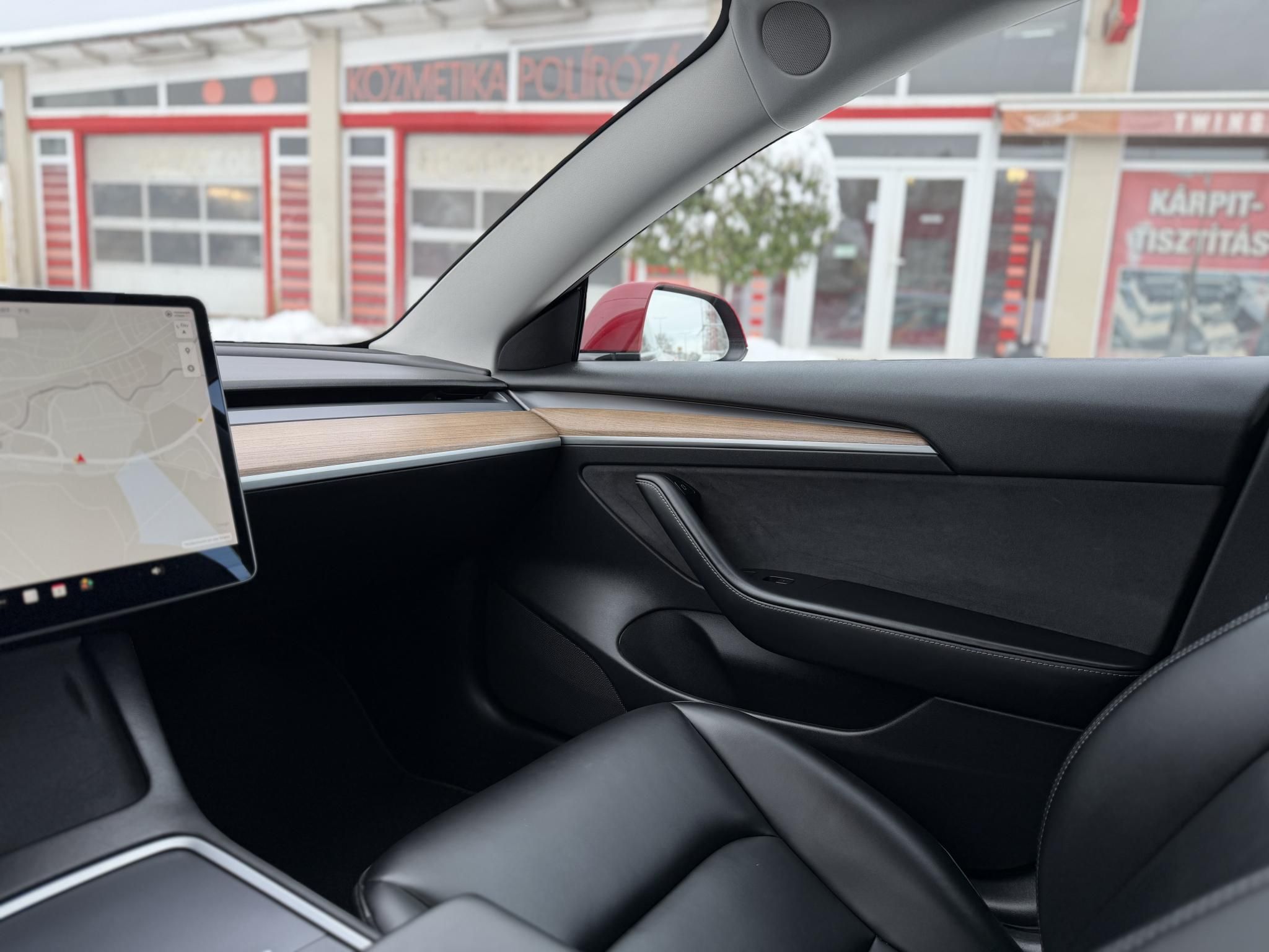 TESLA MODEL 3 Long Range AWD (Automata) 54e km. mátrix LED. hőszivattyú. premium hifi. gyönyörű állapot!