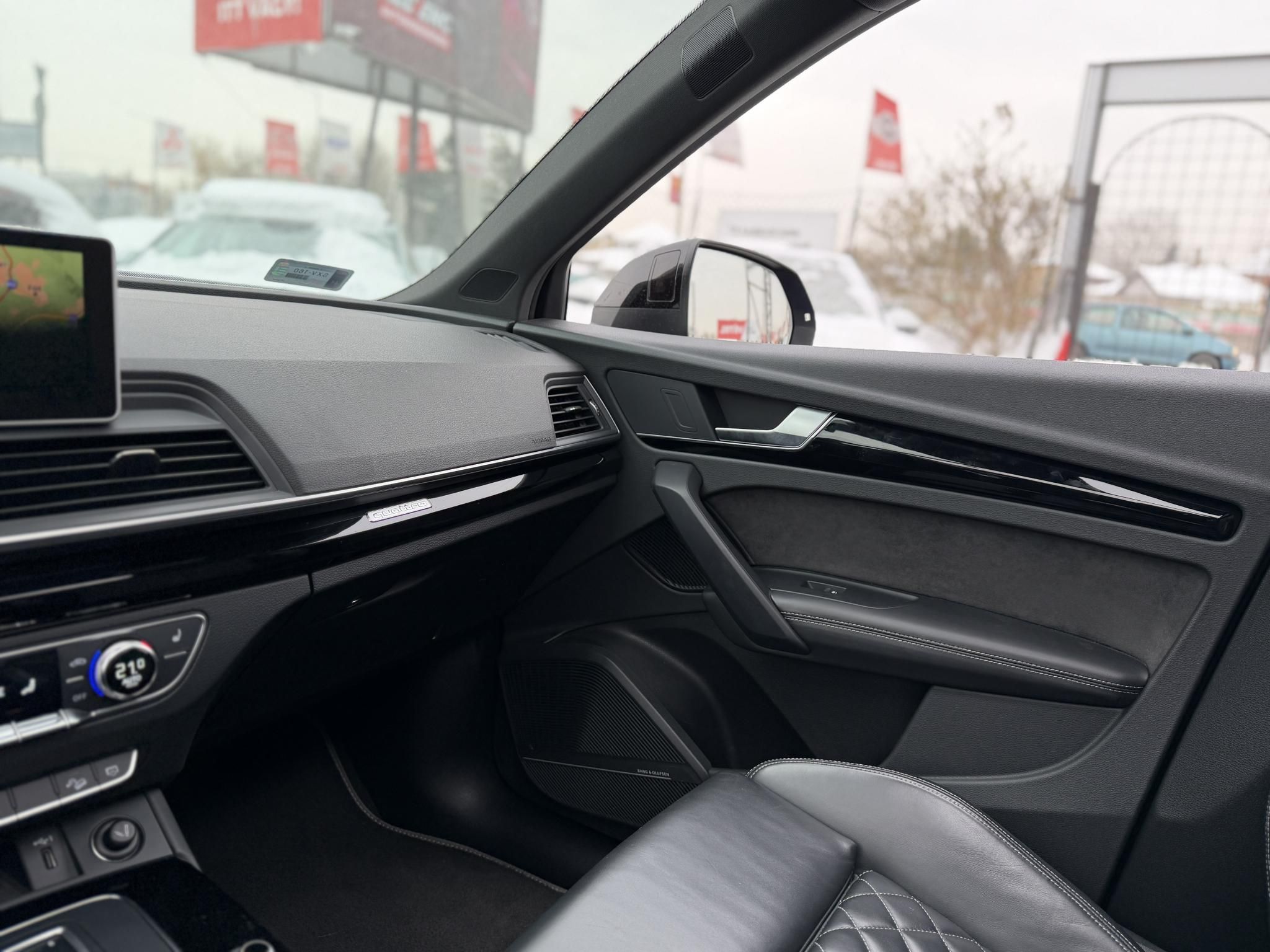 AUDI Q5 SQ5 3.0 TFSI quattro Tiptronic ic Magasan felszerelt! Bang & Olufsen Panorámatető Memória Carplay stb